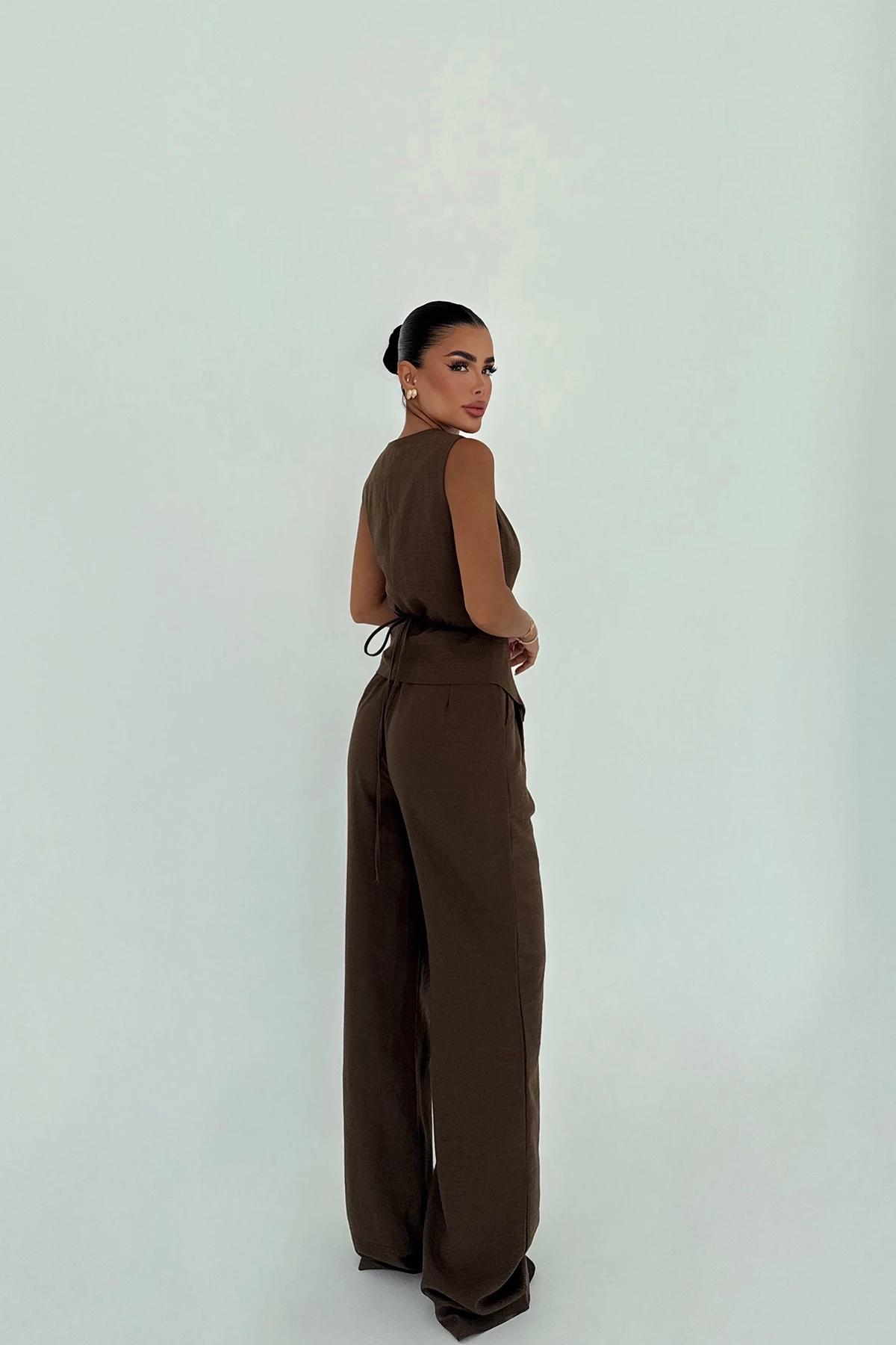 Picture of Brown Tied Long Trouser Suit