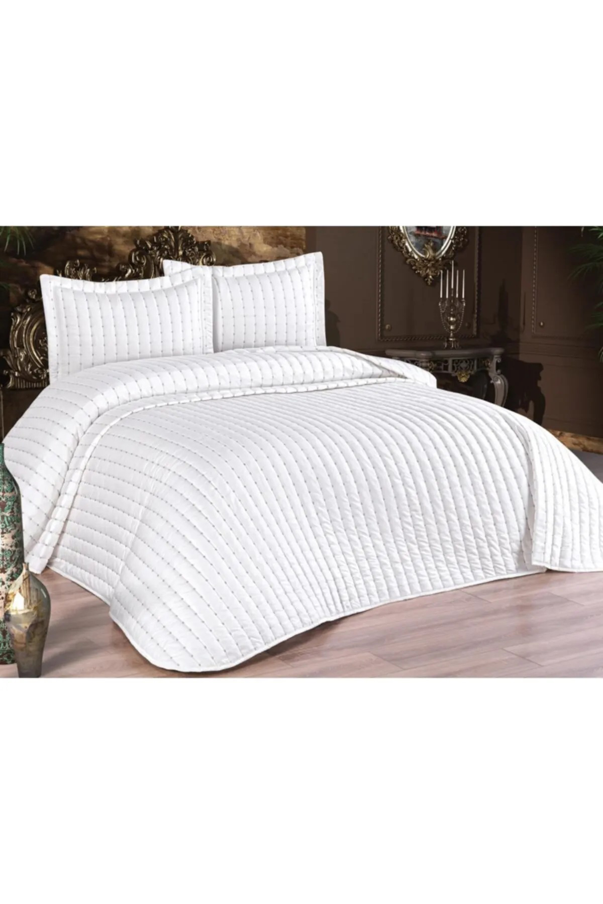 Picture of Dublin Çift Kişilik Kapitoneli Yatak Örtüsü Krem