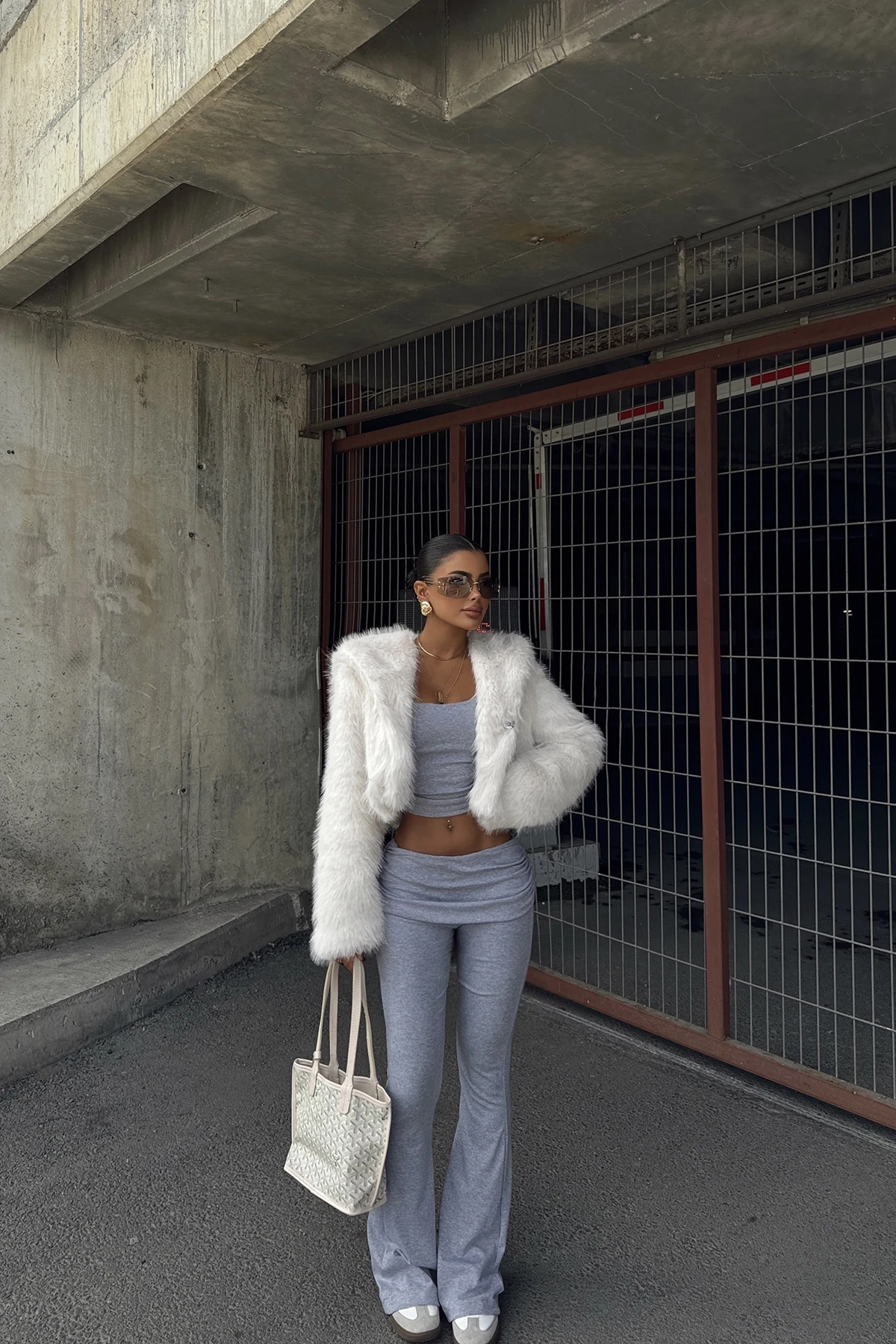 Picture of White Vania Hooded Fur