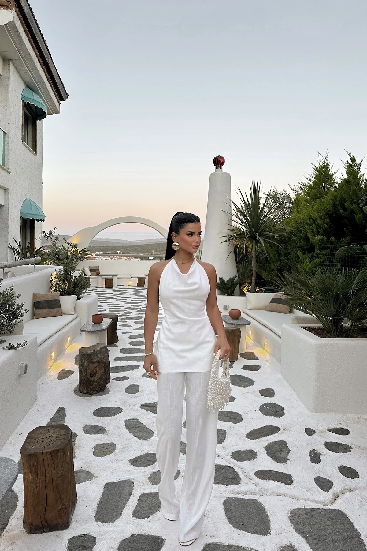 Picture of White Afilla Set