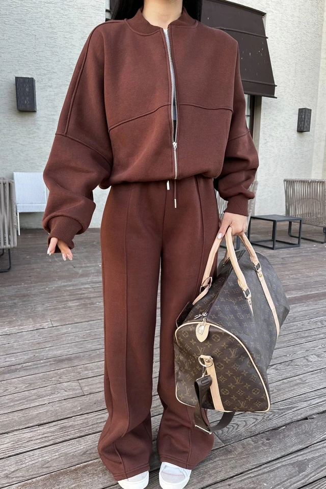 Picture of Bitter Brown Zipper Detail Suit