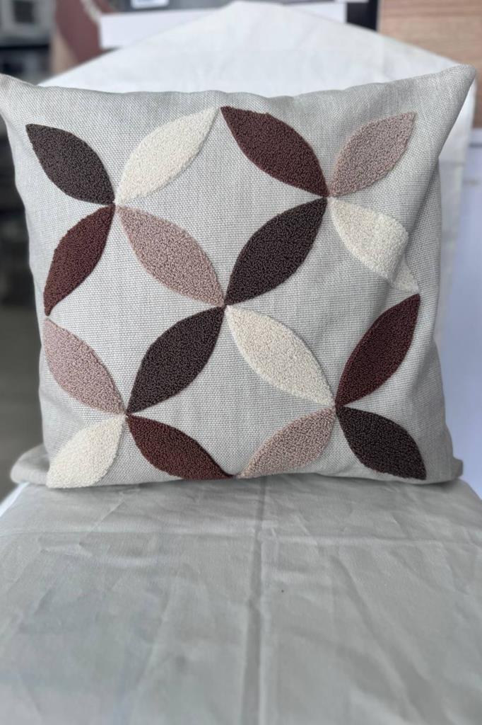 Picture of Ayla 2li Punch Nakışlı Kırlent Kılıfı 45x45 Cm