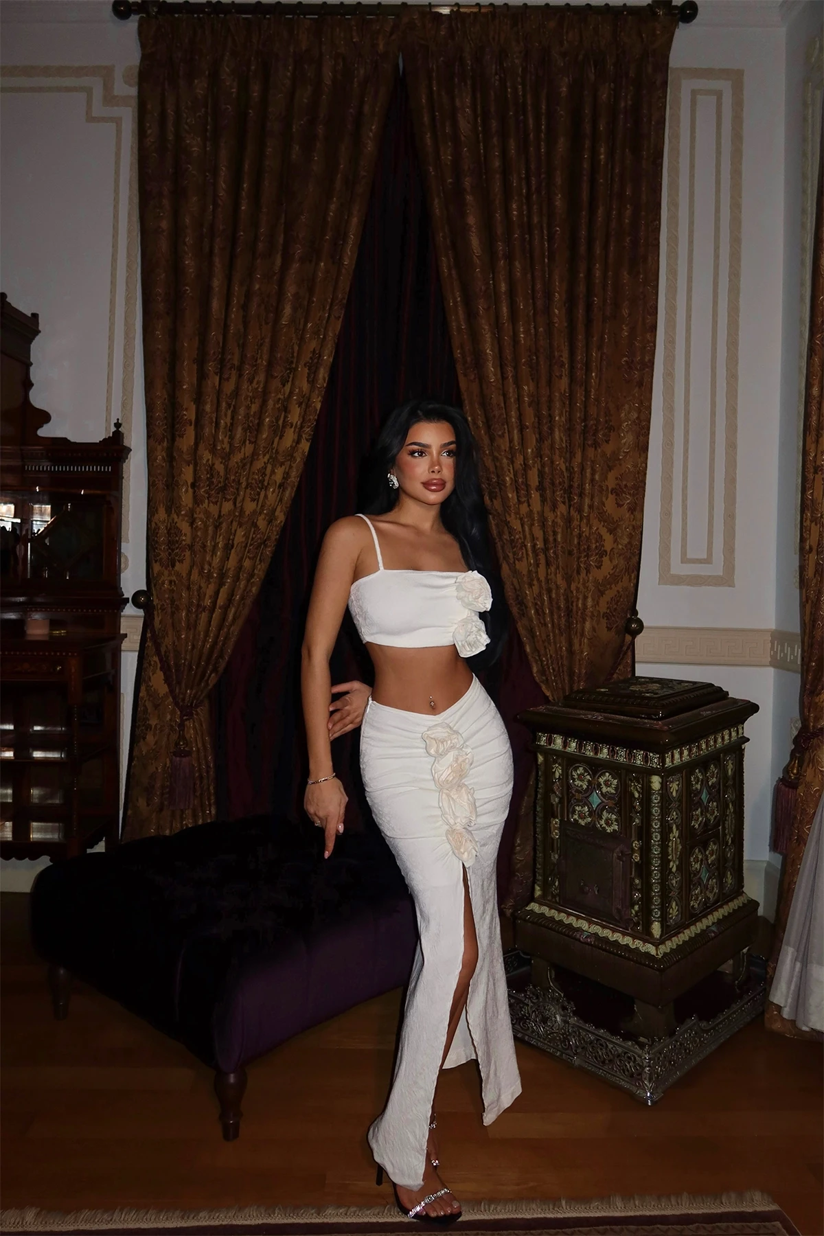 Picture of Cream Jolie Rose Detailed Set