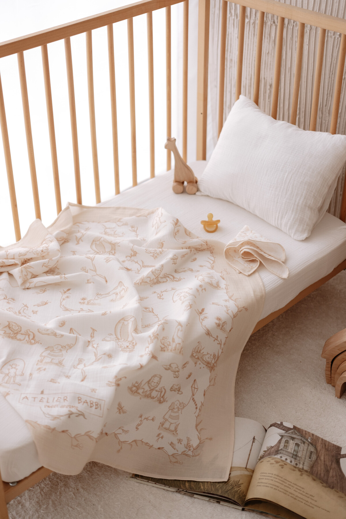 Picture of 4'Lü Yenidoğan Seti - Toile De Jouy / Bej