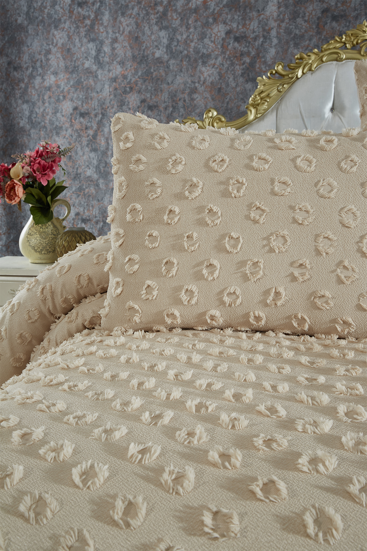 Picture of Çeyiz Diyarı Konik 3 Parça Çift Kişilik Pike Takımı Bej