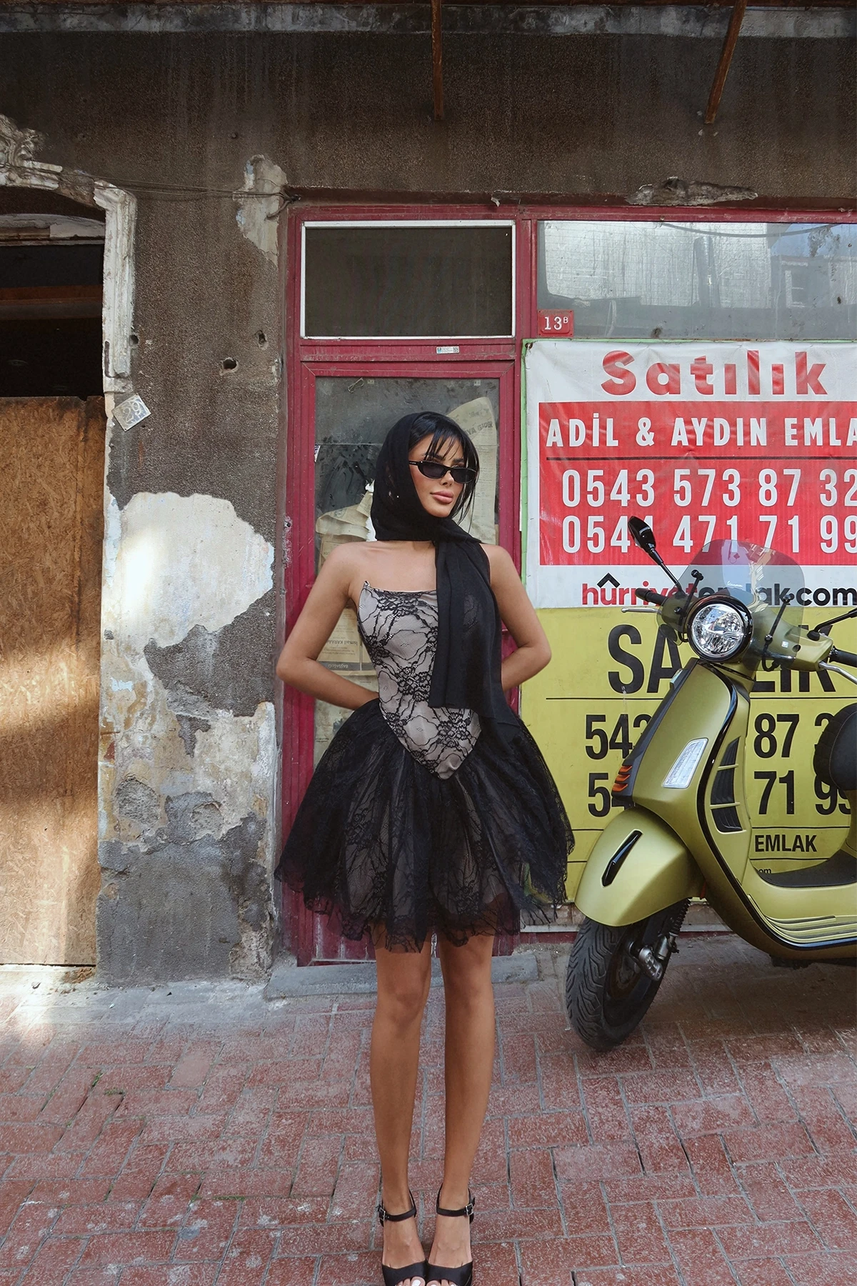 Picture of Black Lace Detail Strapless Mini Dress