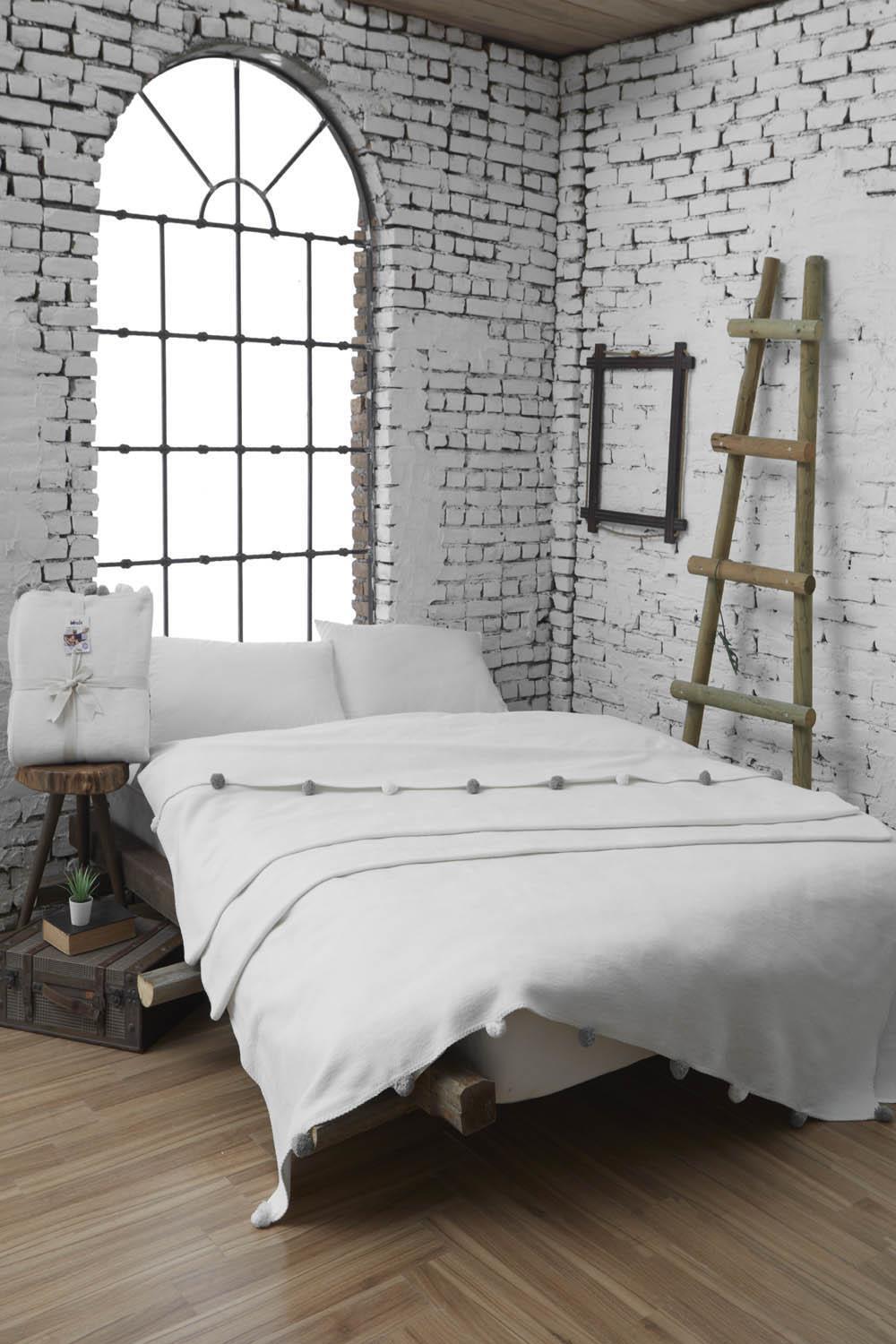 Picture of Dolce Bonita Home Tek Kişilik Ponponlu Pike Battaniye 150x200 Krem