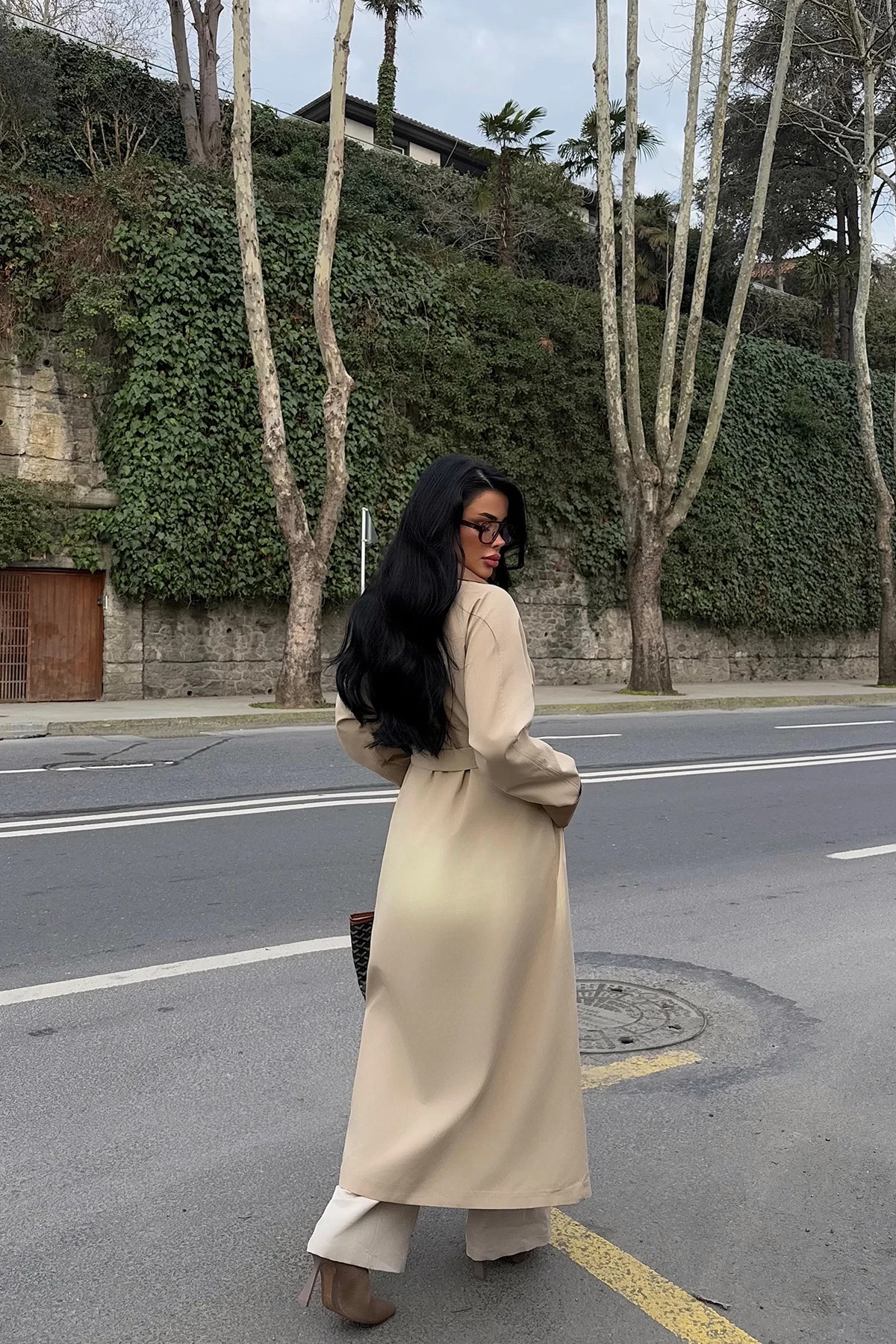 Picture of Beige Shirt Collar Long Trench Coat