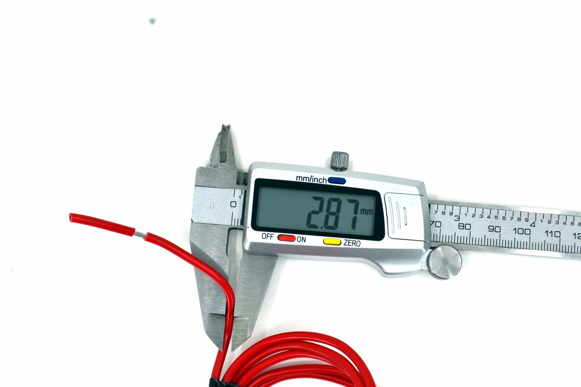 Picture of 2mm² Kırmızı Bakır Kablo Kalaylı Nyaf Marine