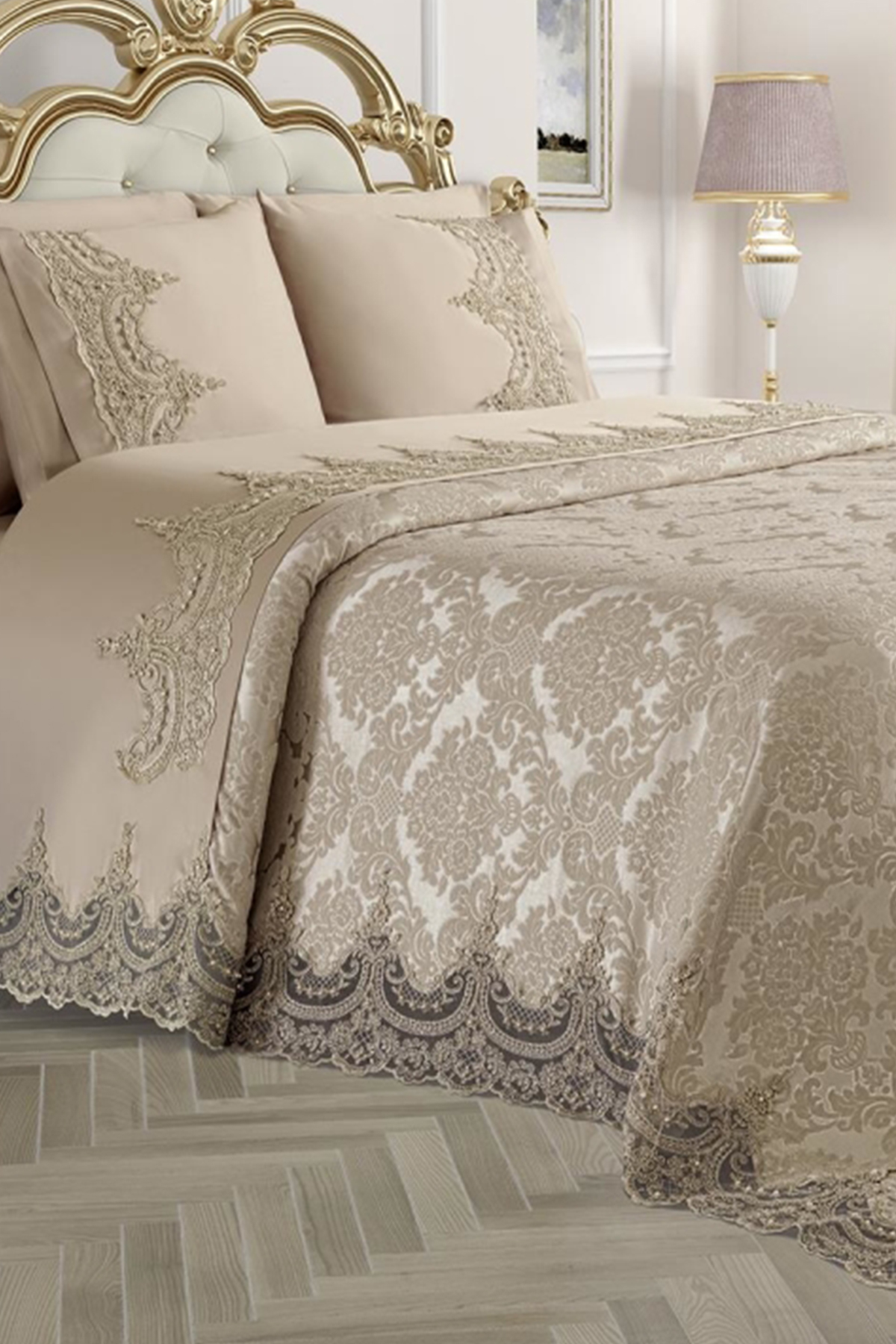 Picture of Fransız Güpürlü Çeyizlik Pike Takımı Arus Bej