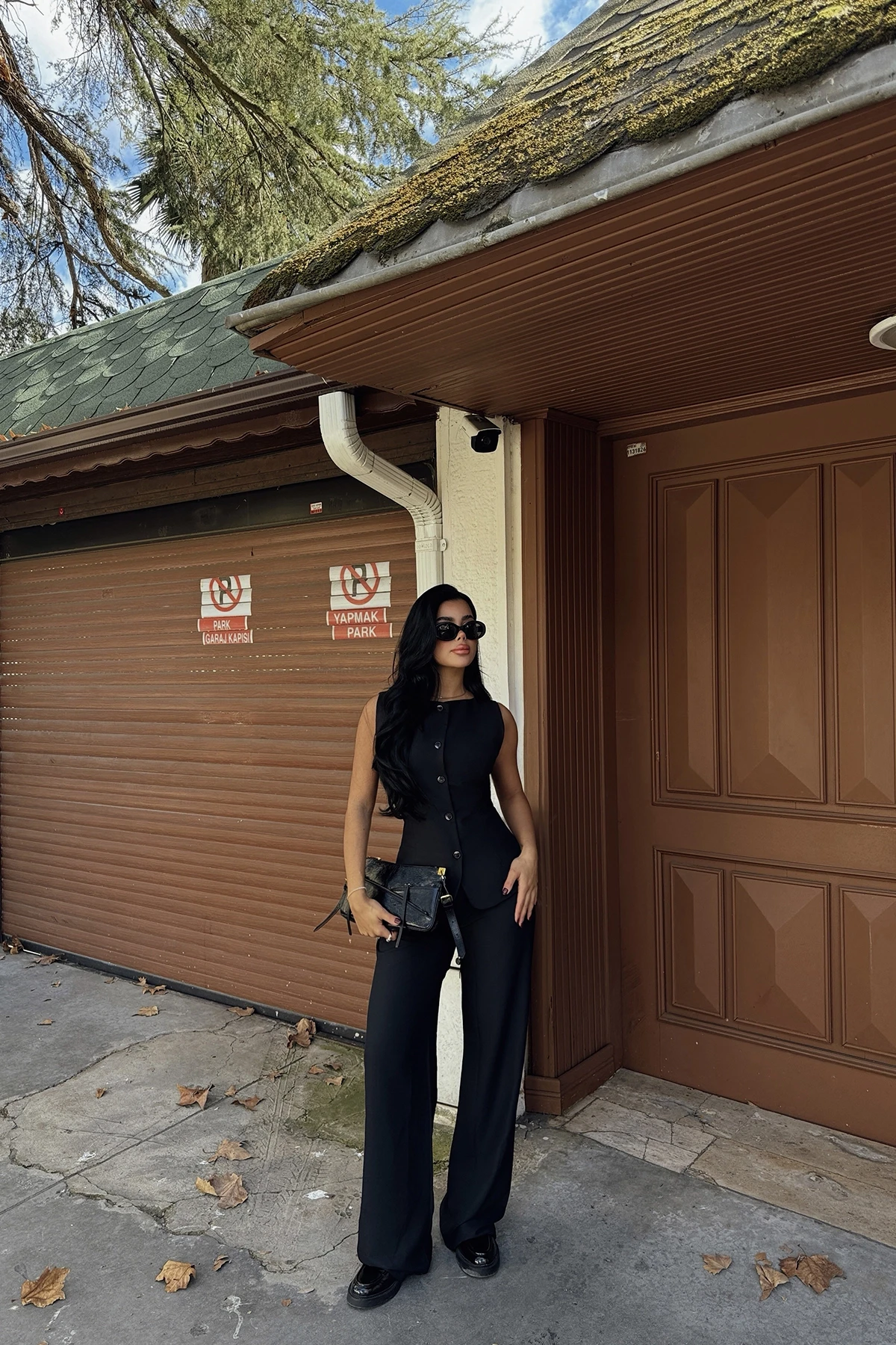 Picture of Black Trouser Suit