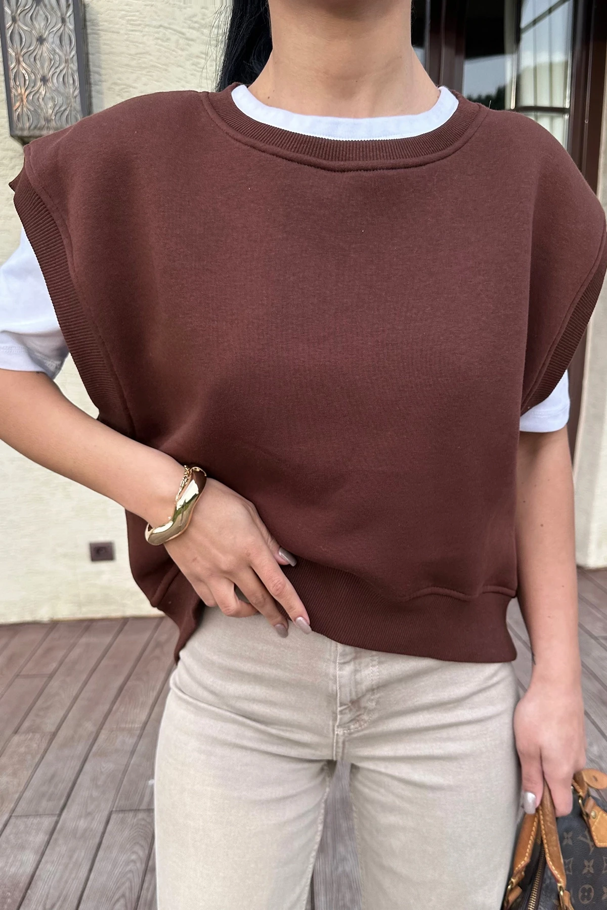 Picture of Brown Alice Zero Sleeve Sweat