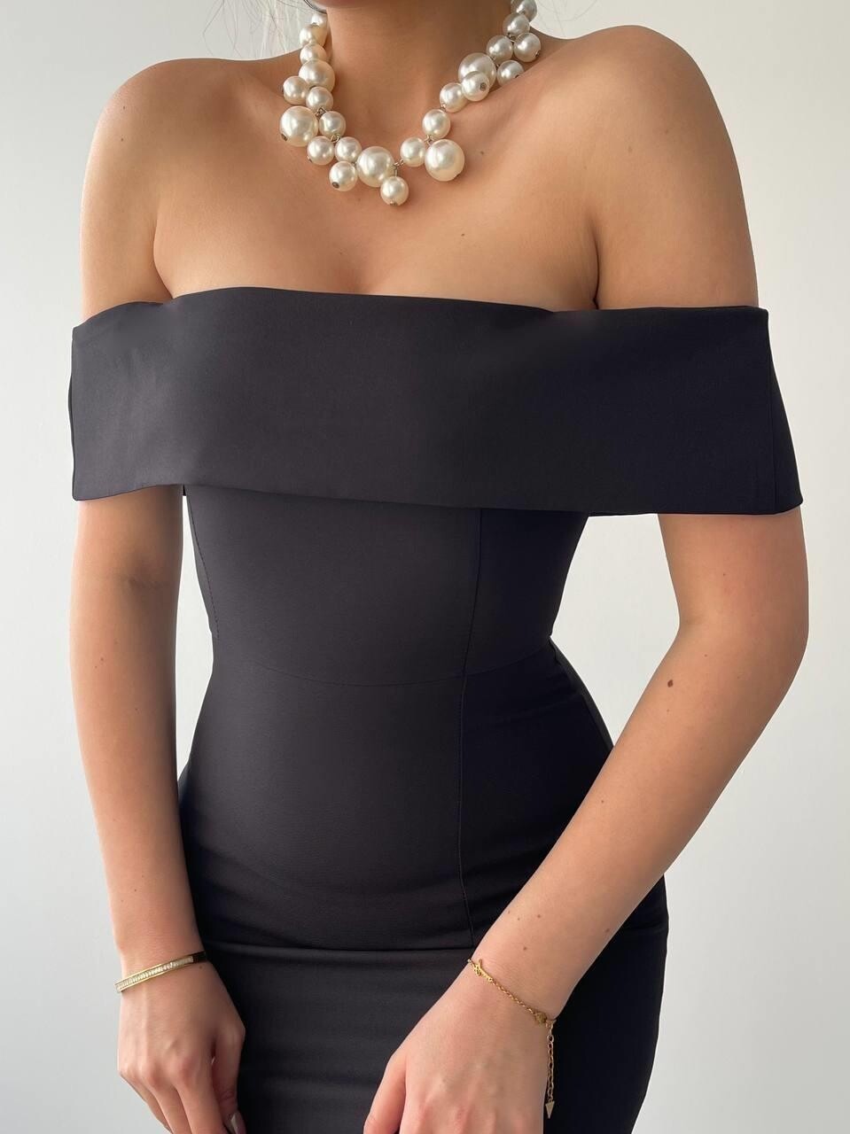 Picture of MADONNA YAKA UZUN ELBİSE