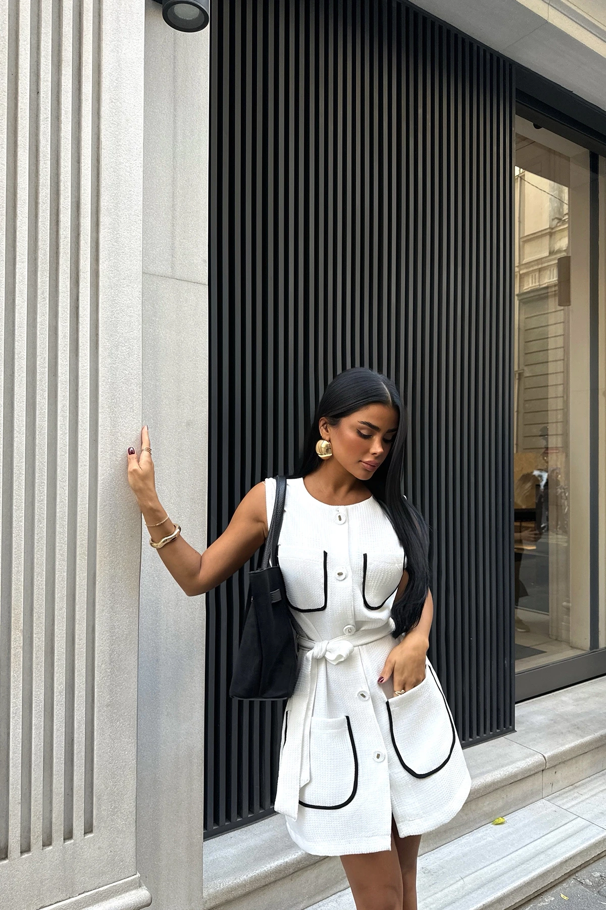 Picture of White Belt Detail Pocket Dress