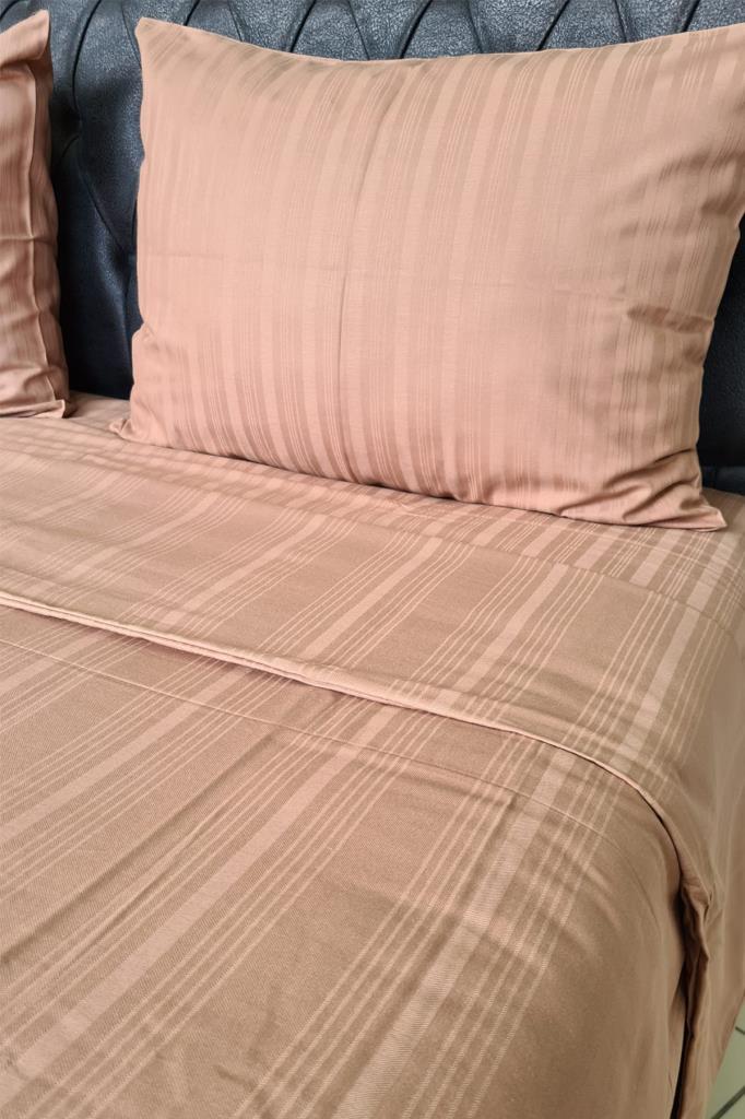 Picture of Satin Kinox Armürlü Çift Kişilik Nevresim Takımı Kahverengi