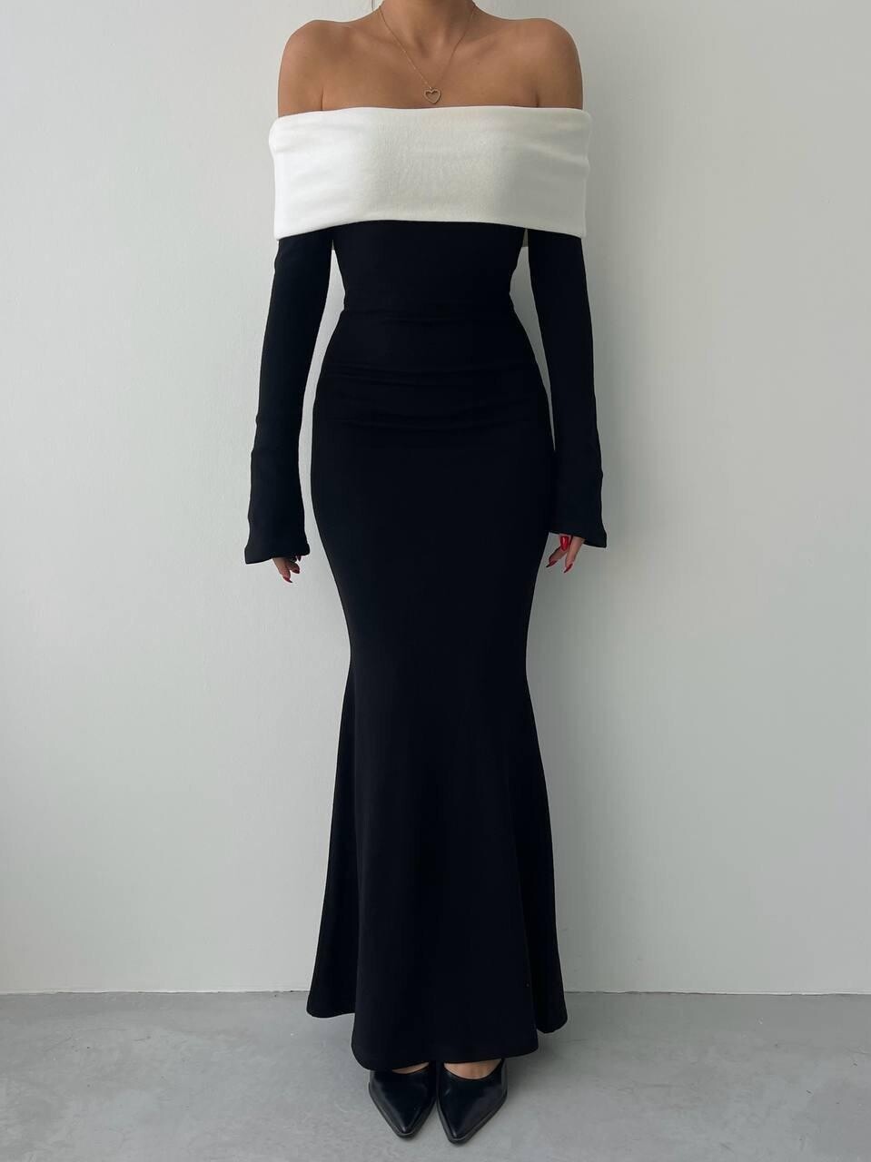 Picture of Leonidas Madonna yaka elbise