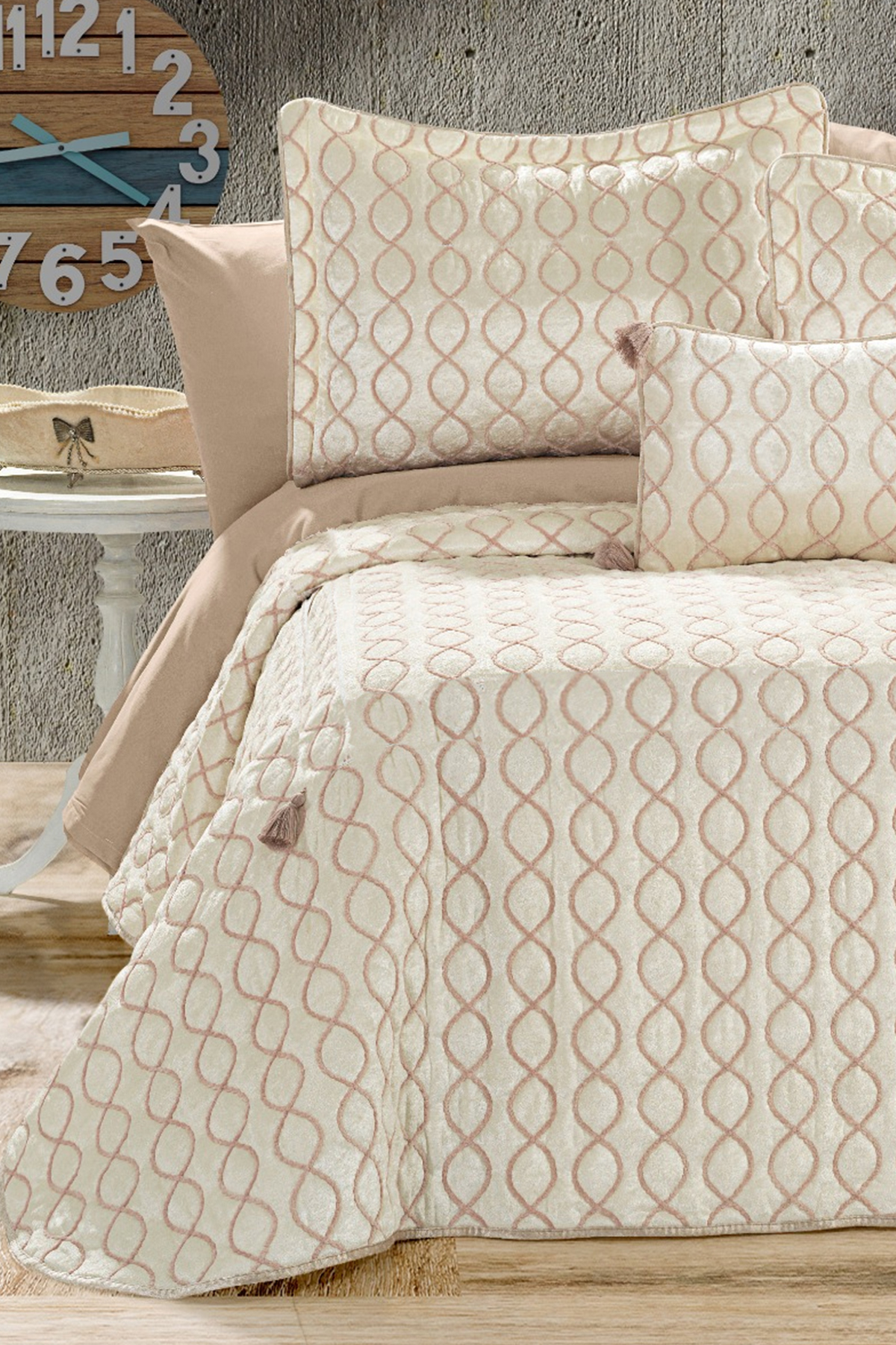 Picture of Brillance Çift Kişilik Yatak Örtüsü Krem Cappucino