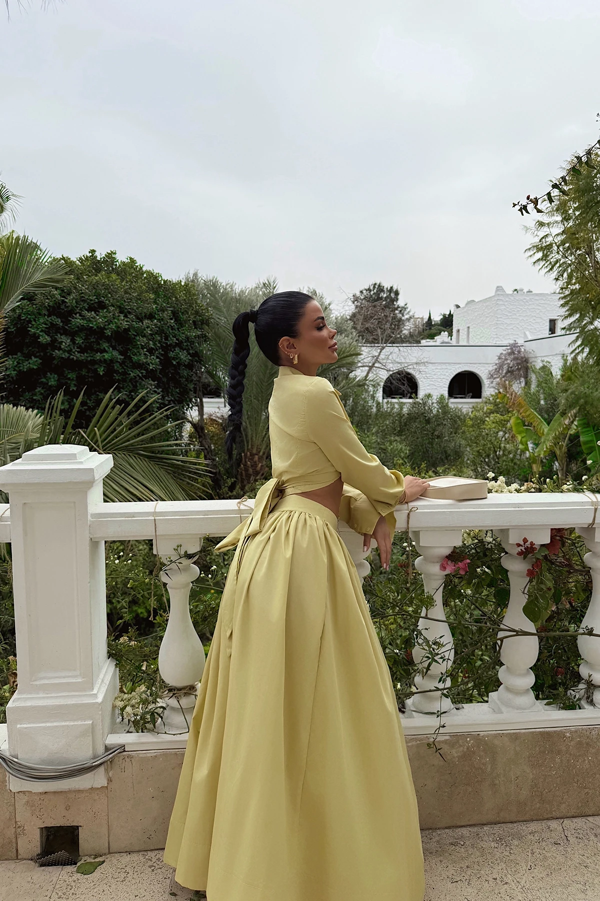 Picture of Yellow Skirt Suit