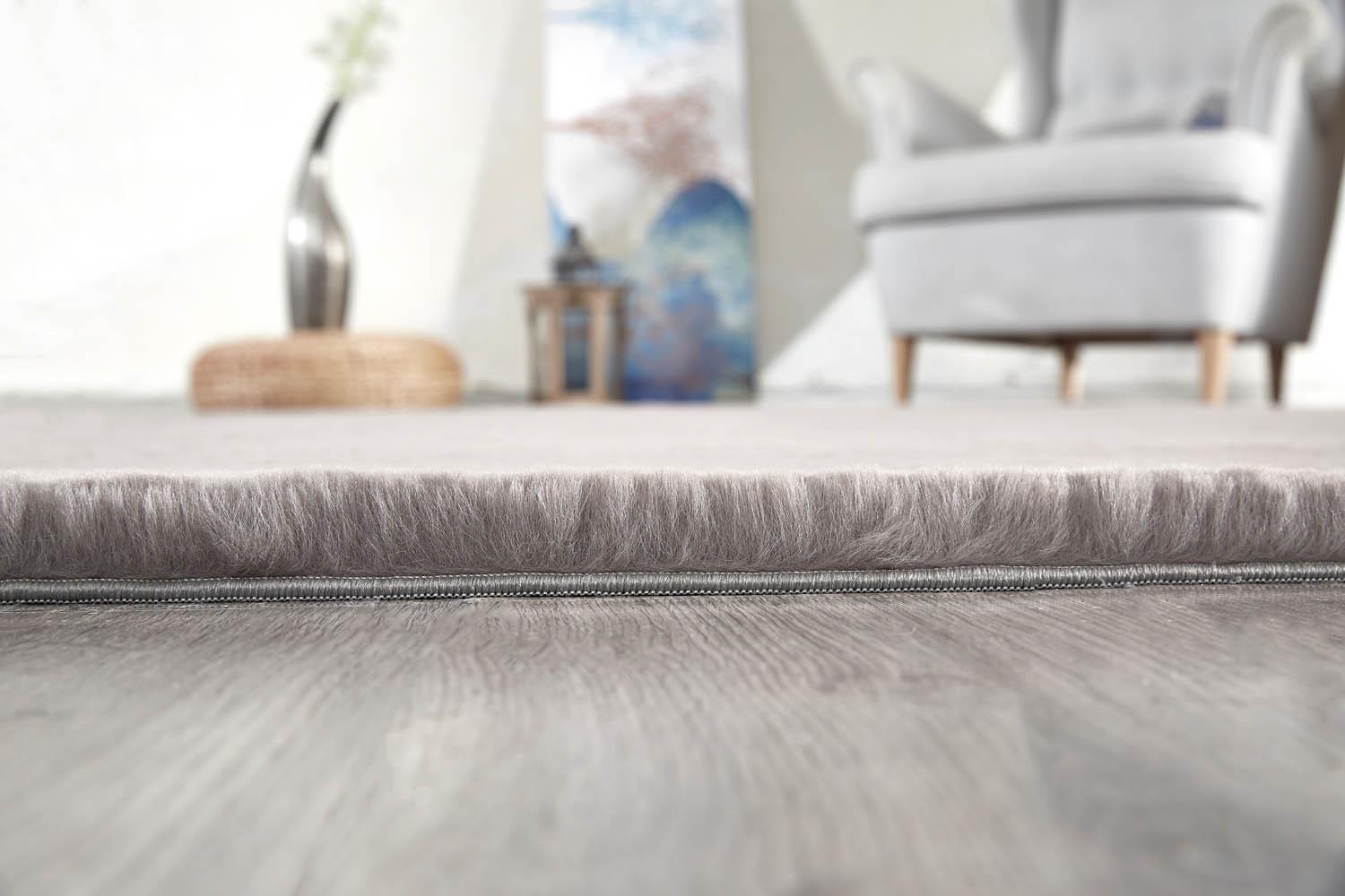 Picture of Jassrug Tavşan Tüyü Kürk Halı 80x120 Antrasit