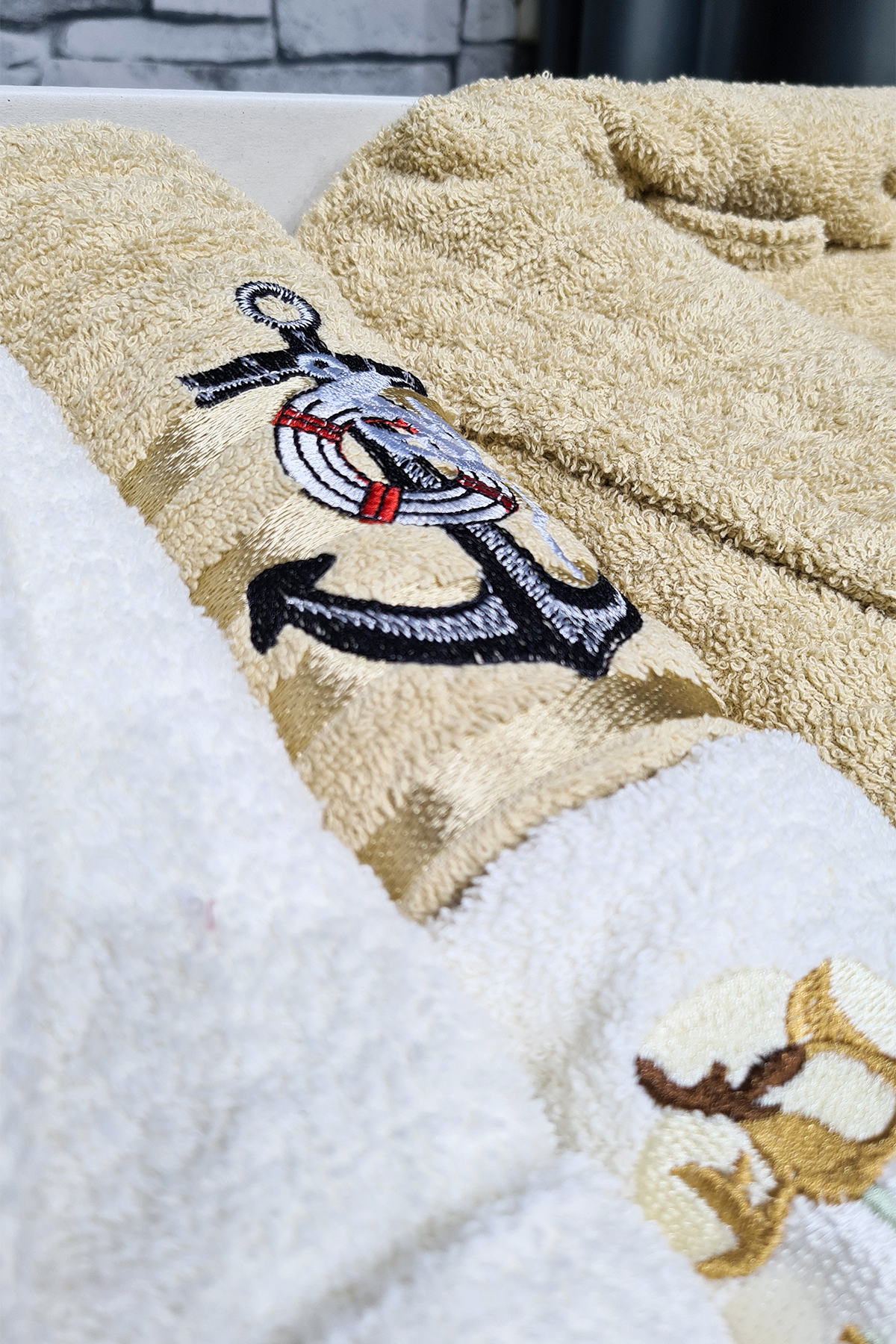 Picture of Çeyizlik Aile Bornoz Seti 4 Parça Krem Cappucino