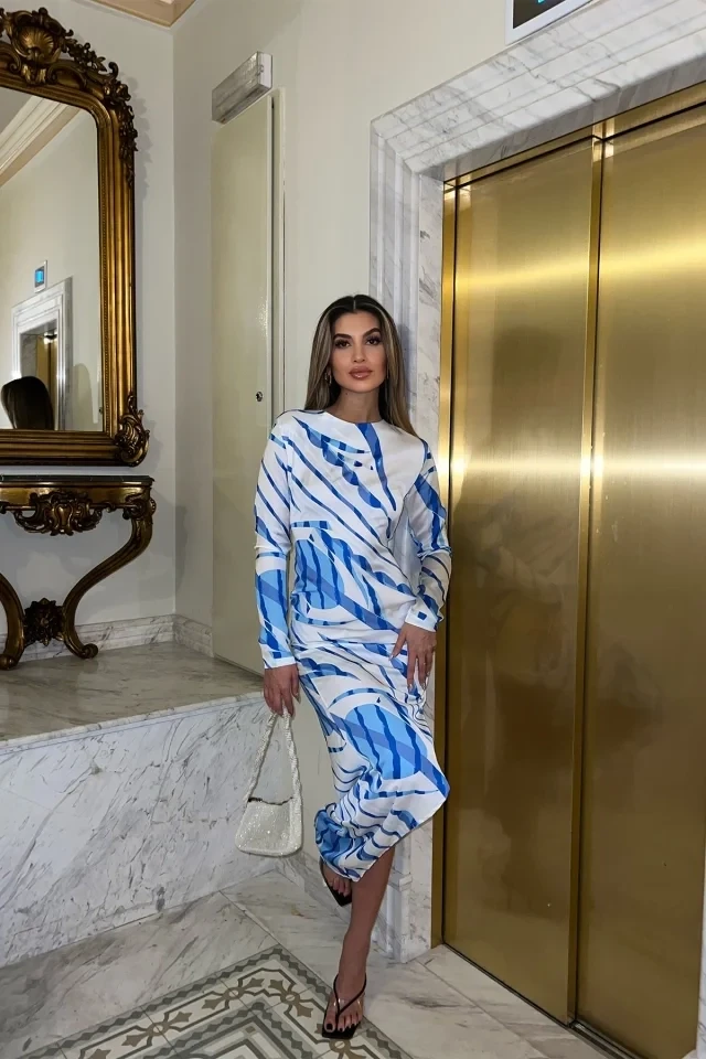 Picture of White Back Detail Dress