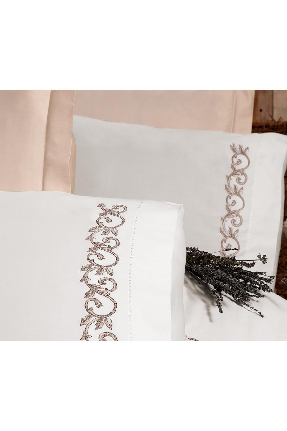 Picture of Serena Nakışlı Nevresim Takımı Bej