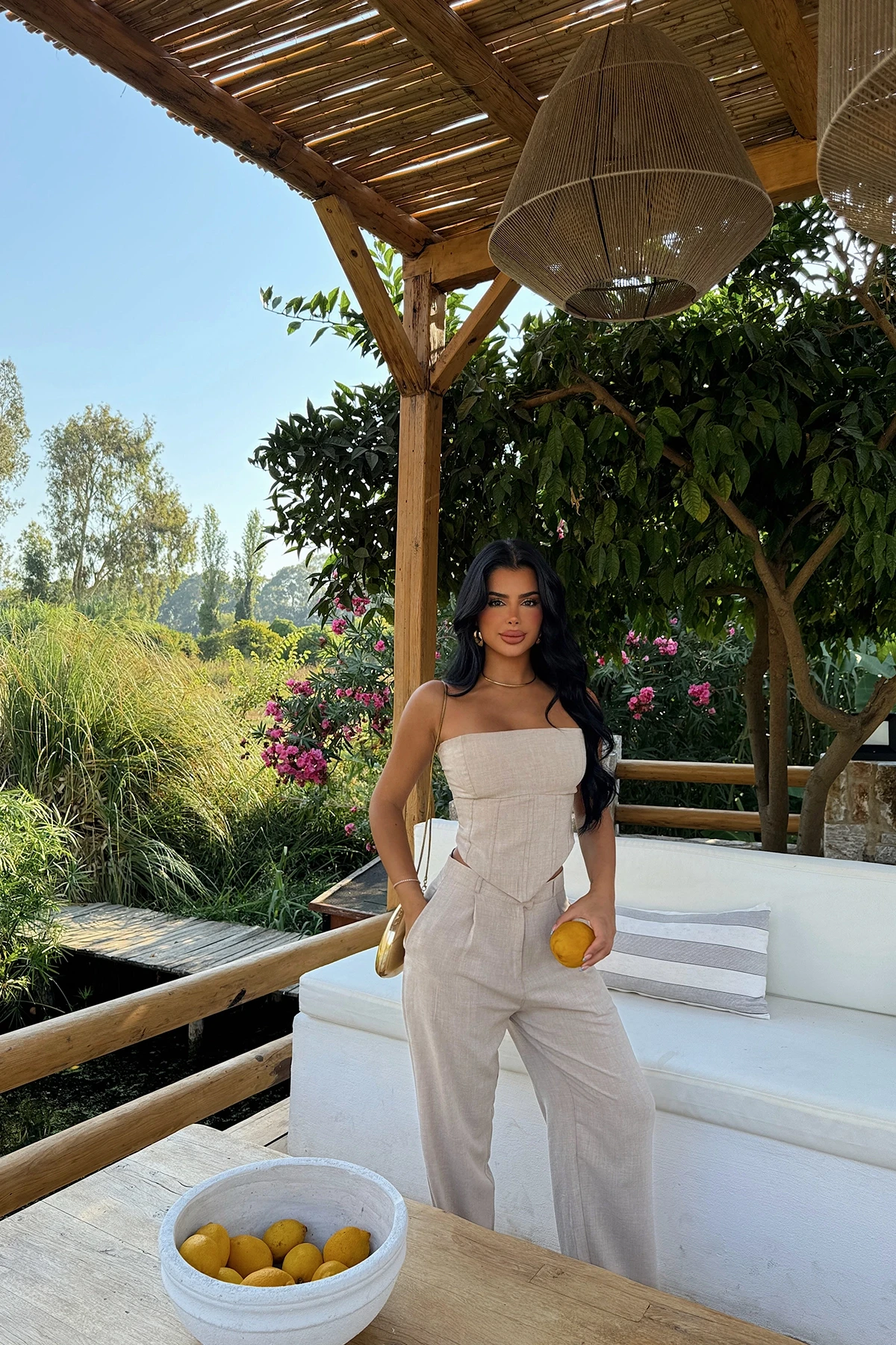 Picture of Cream Adonia Set