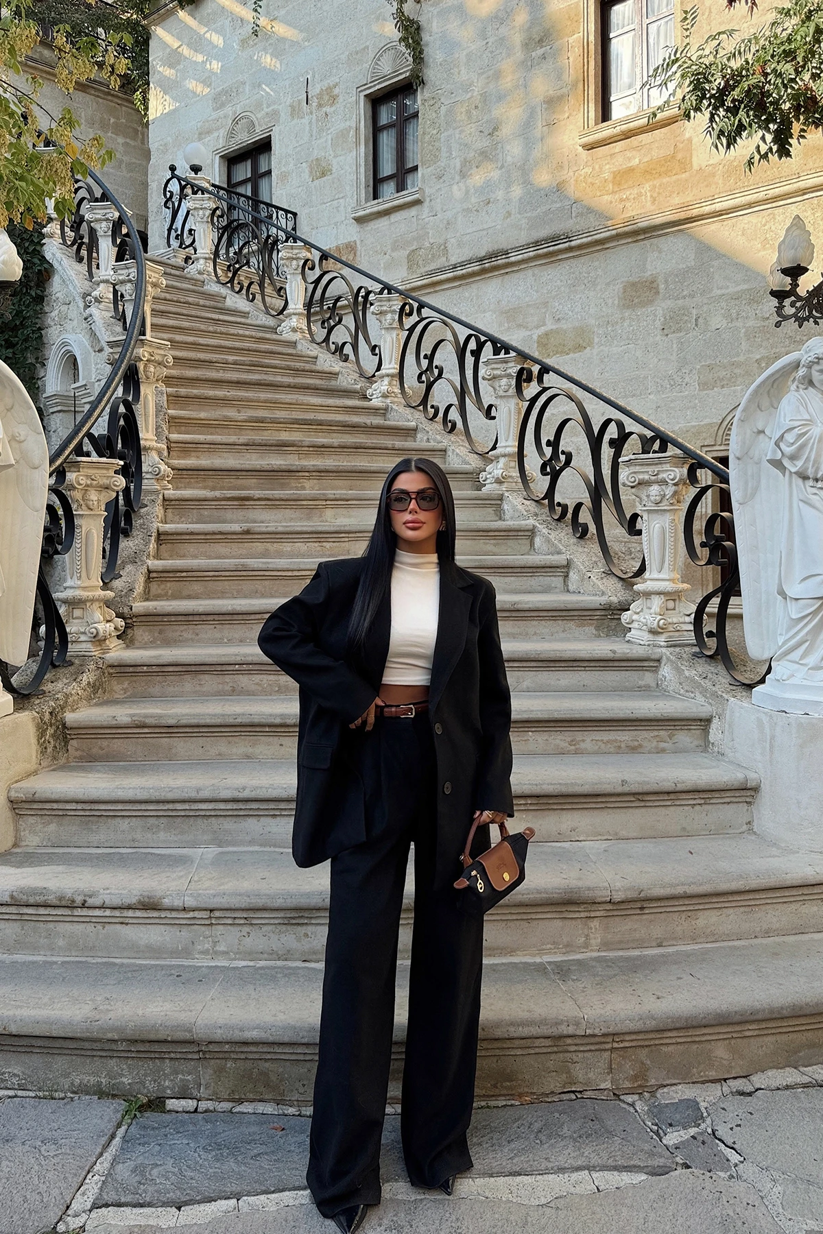 Picture of Black Harper Suit