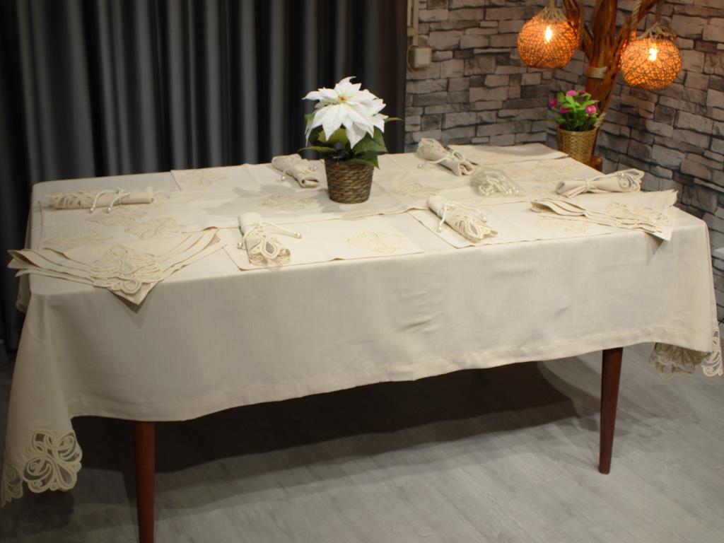 Picture of Fransız Dantelli El İşi Sırma 34 Parça Amerikan Servis Seti Cappucino