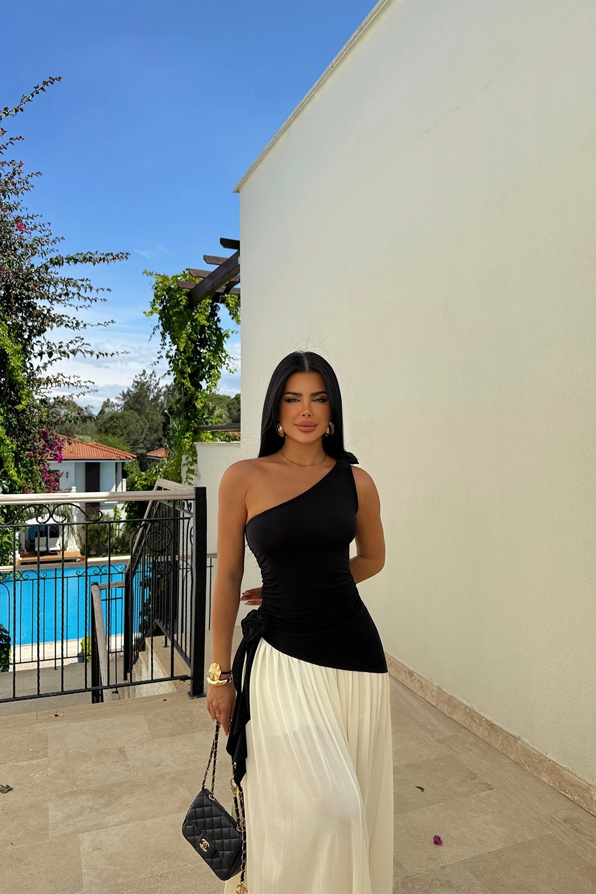 Picture of Black Rose Detail Gathered Blouse