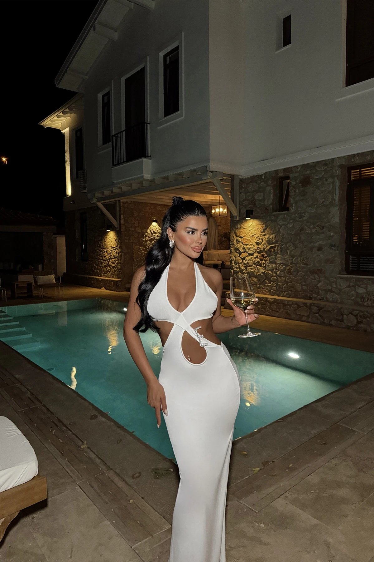 Picture of White Chic Dress