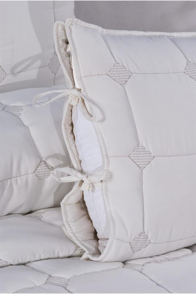 Picture of Cratos Comfort Çift Kişilik Yatak Örtüsü Krem