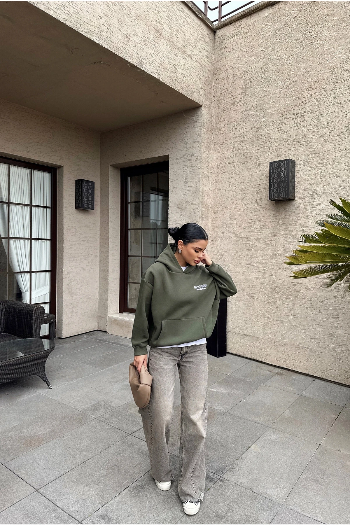 Picture of Khaki New York Written Hooded Sweat