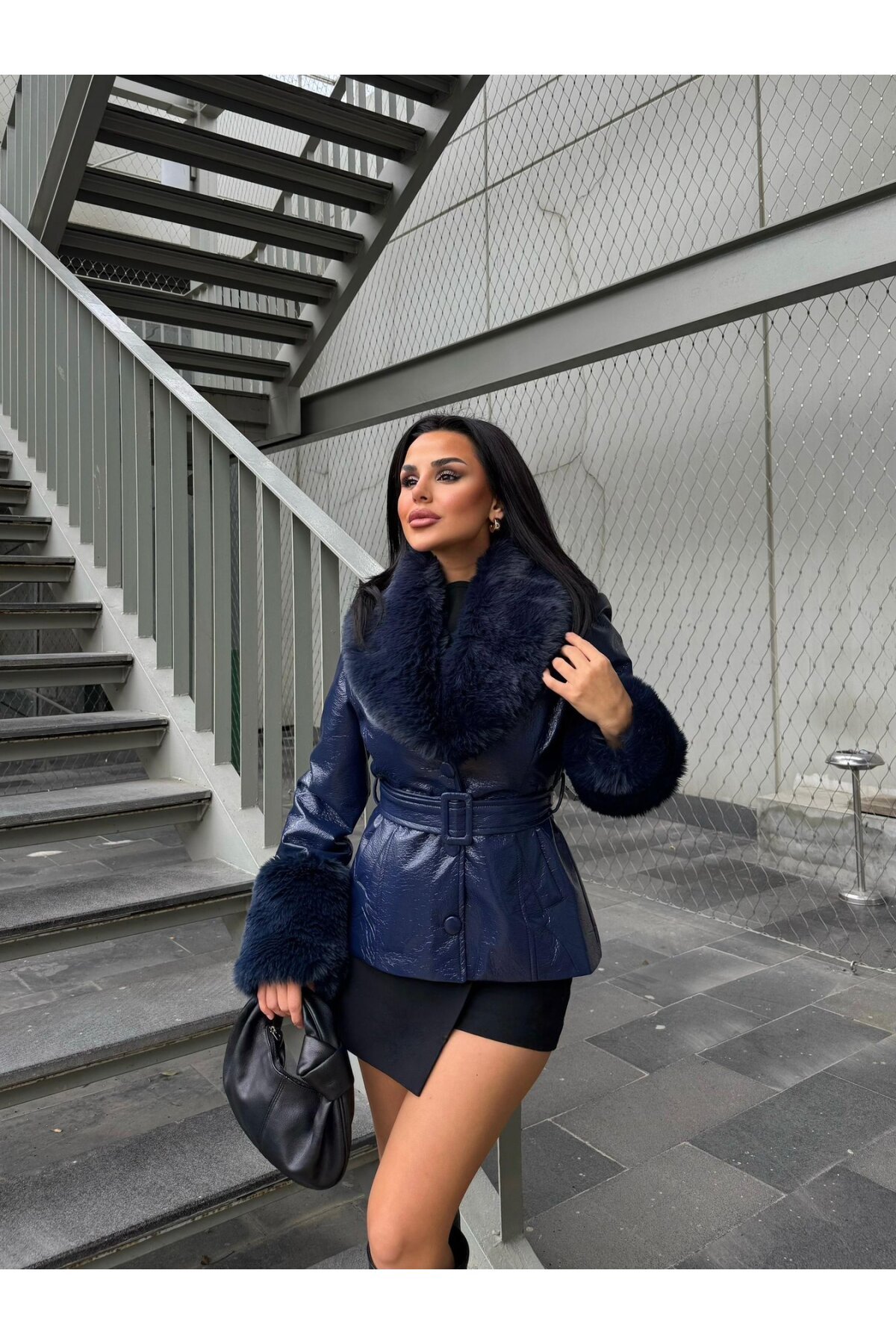 Picture of Kürk Detaylı Suni Deri Kaban