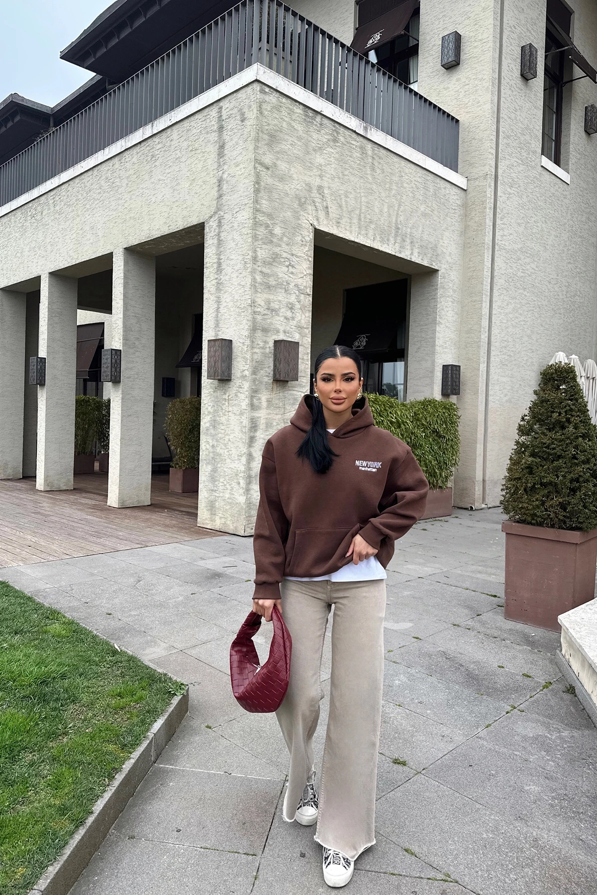 Picture of Brown New York  Hooded Sweat