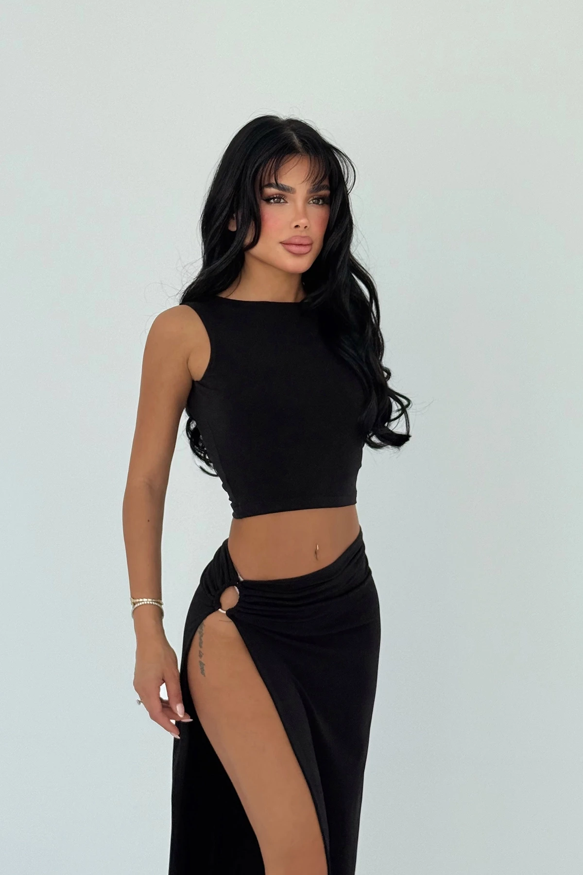 Picture of Black Skirt Suit