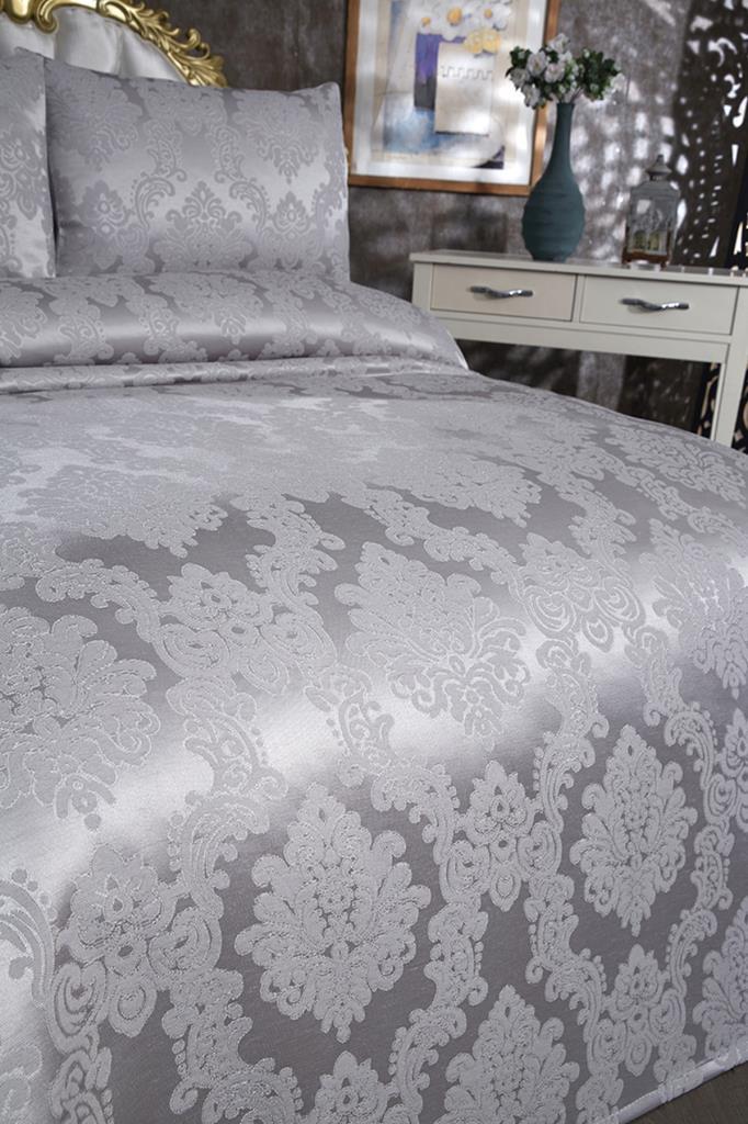 Picture of Toprak Jakarlı Şönil Yatak Örtüsü Gri