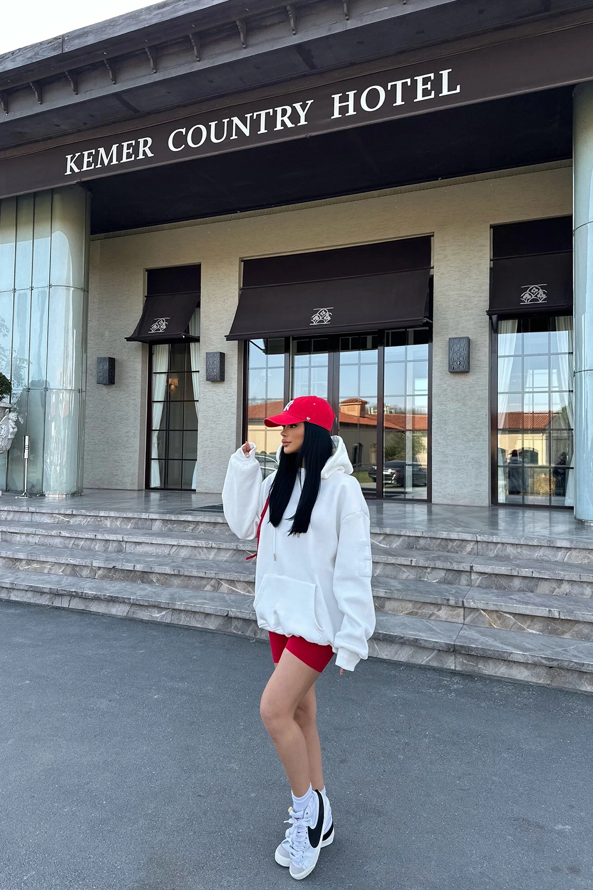 Picture of White Hooded E Embroidered Sweat