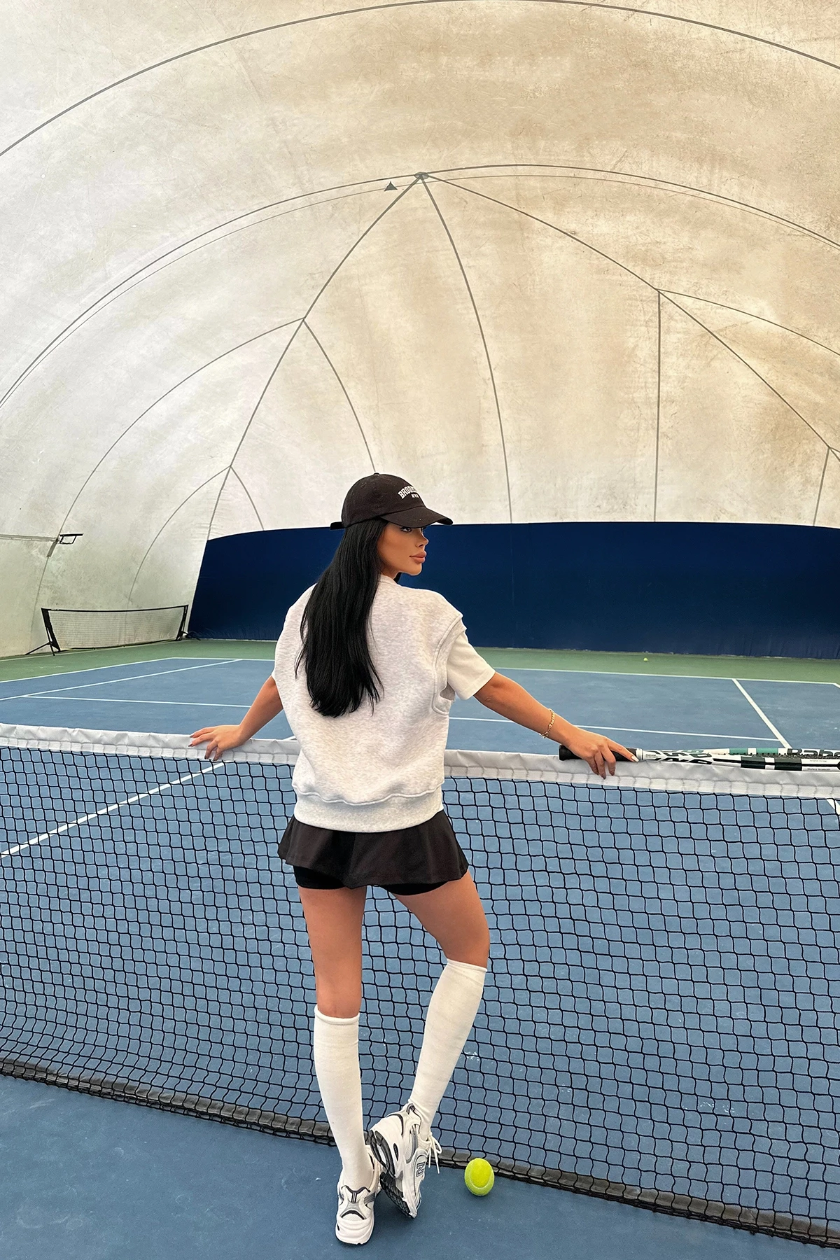 Picture of Gray Alice Zero Sleeve Sweat