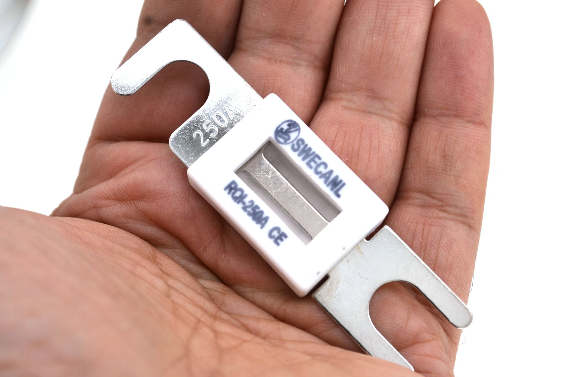 Picture of 250A ANL Sigorta Marine Tekne Forklift İş Makinesi Seramik MT-250ANL