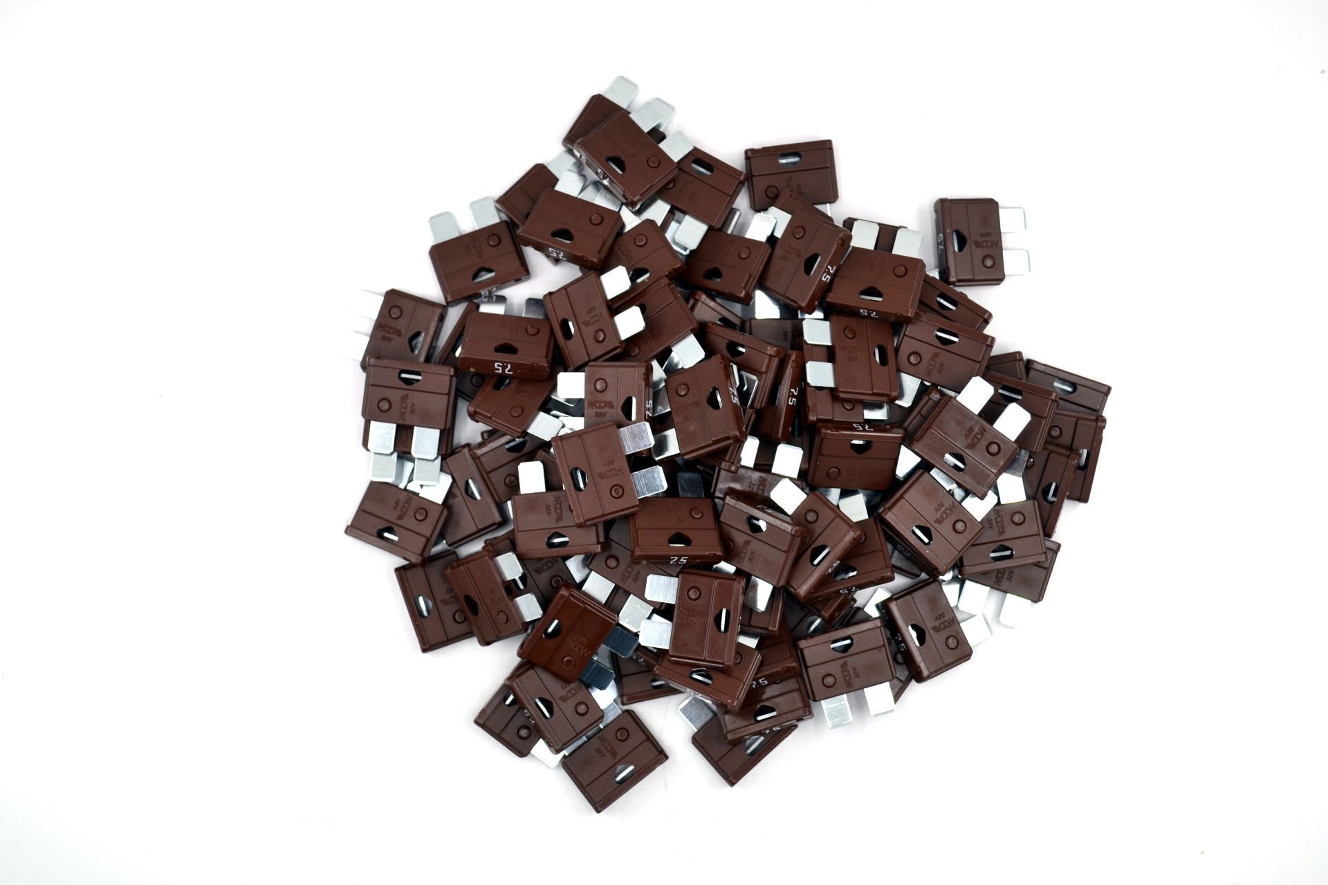 Picture of 100 Adet 7,5 Amper Kahverengi Standart Bıçak Sigorta 7,5A