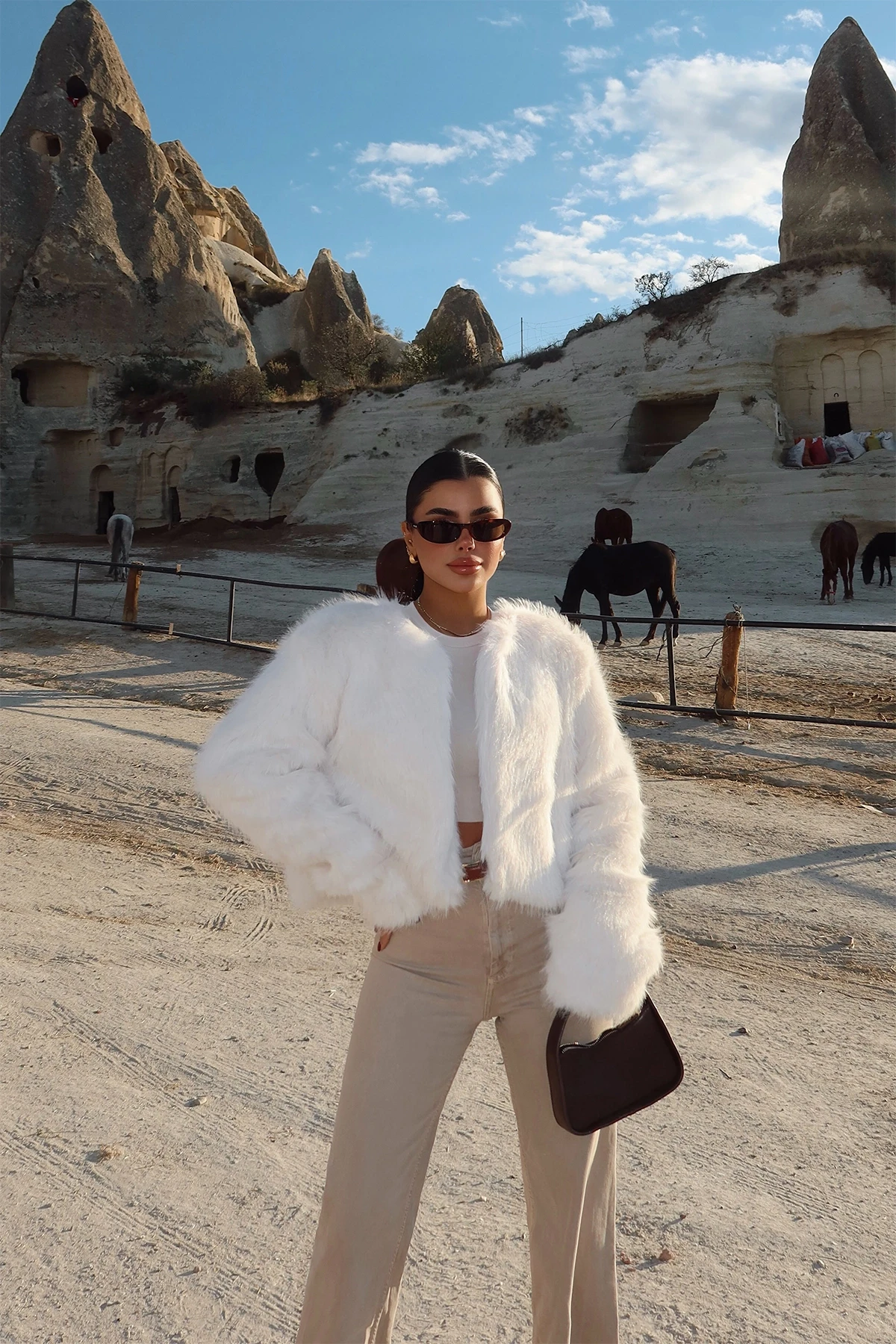 Picture of Ecru Short Fur