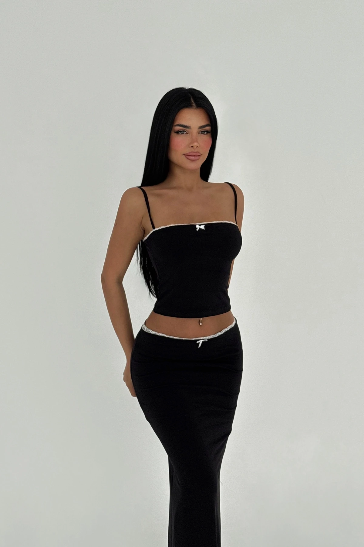 Picture of Black Skirt Suit