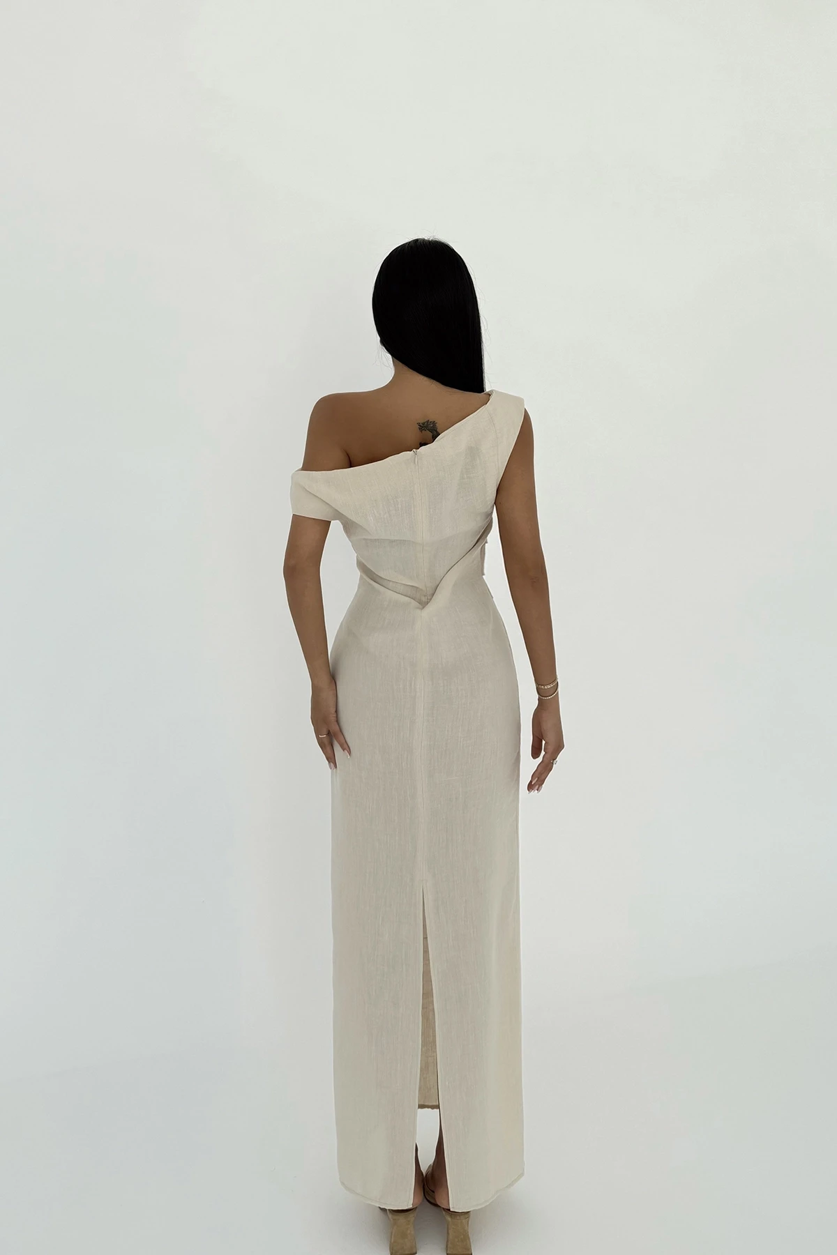 Picture of Cream Slit Detail Pleated Dress