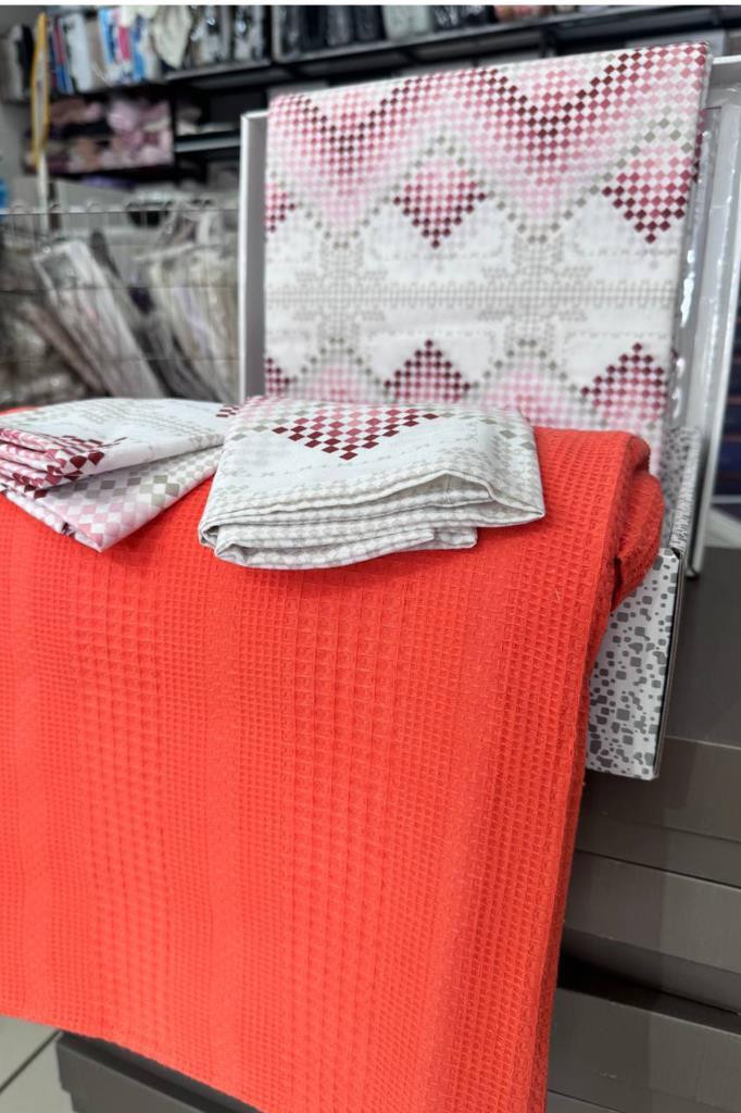 Picture of Çeyiz Diyarı Petek Çift Kişilik Pamuklu Pike Takımı Turuncu