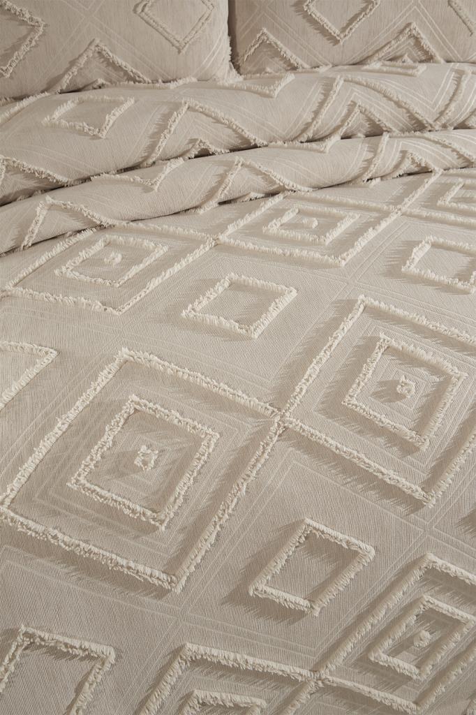 Picture of Çeyiz Diyarı Samira 3 Parça Çift Kişilik Pike Takımı Bej