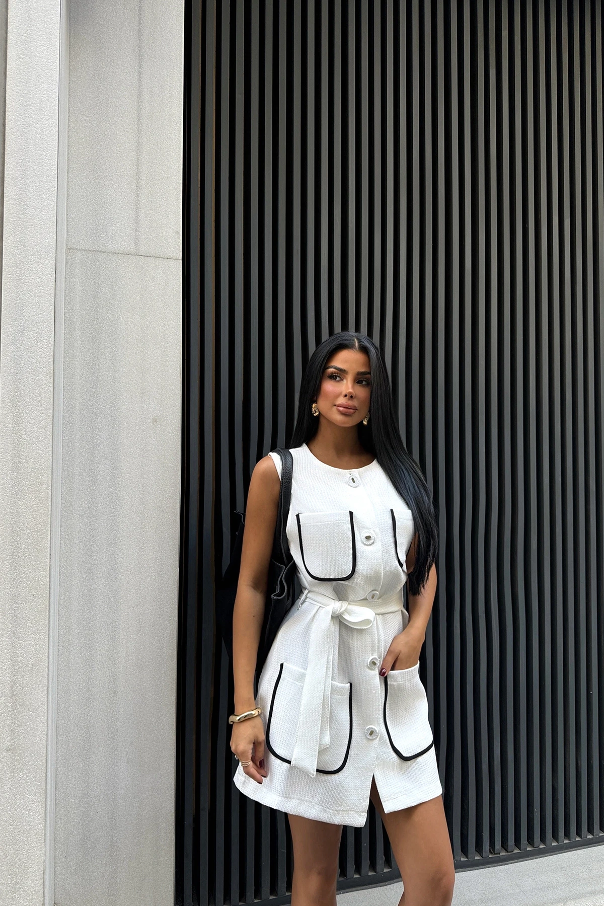 Picture of White Belt Detail Pocket Dress