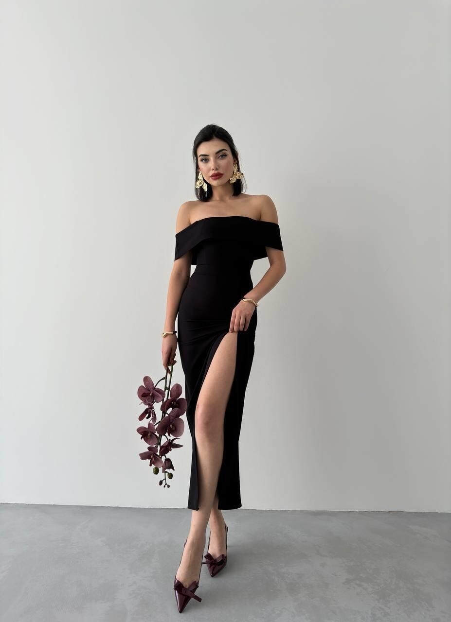 Picture of MADONNA YAKA UZUN ELBİSE