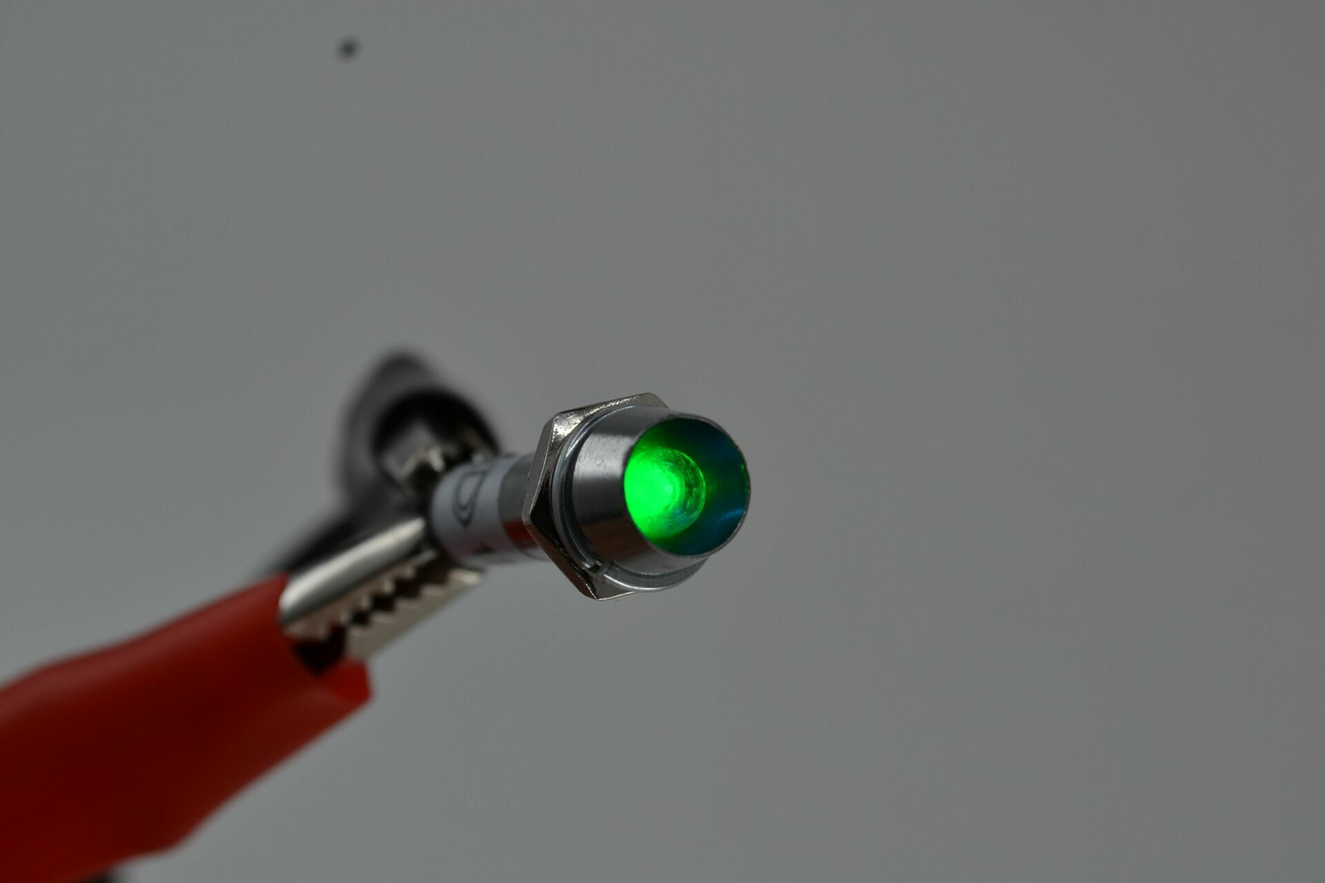 Picture of 8mm 12V Mini Metal Göz Lamba Yeşil Led Sinyal Uyarı Işığı