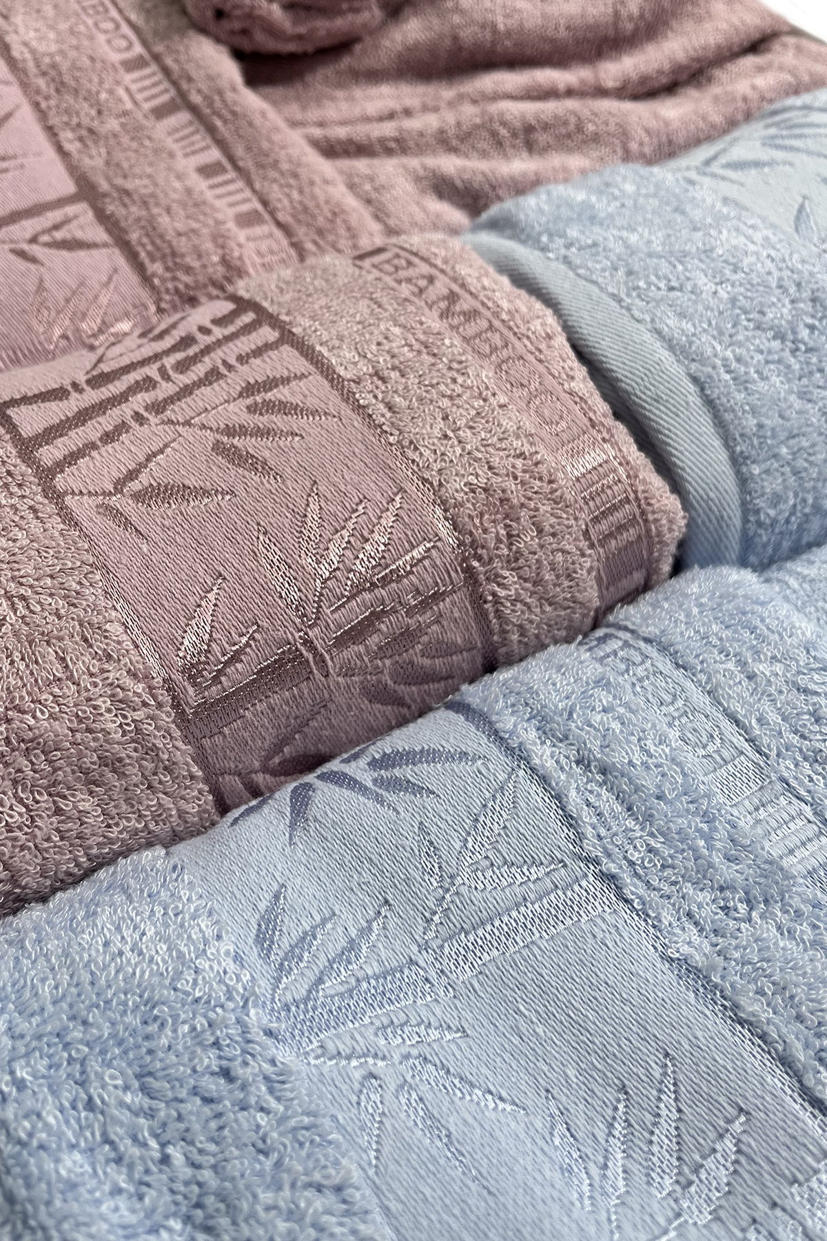 Picture of Elmas Bambu 10 Parça Aile Bornoz Takımı Mürdüm Mavi